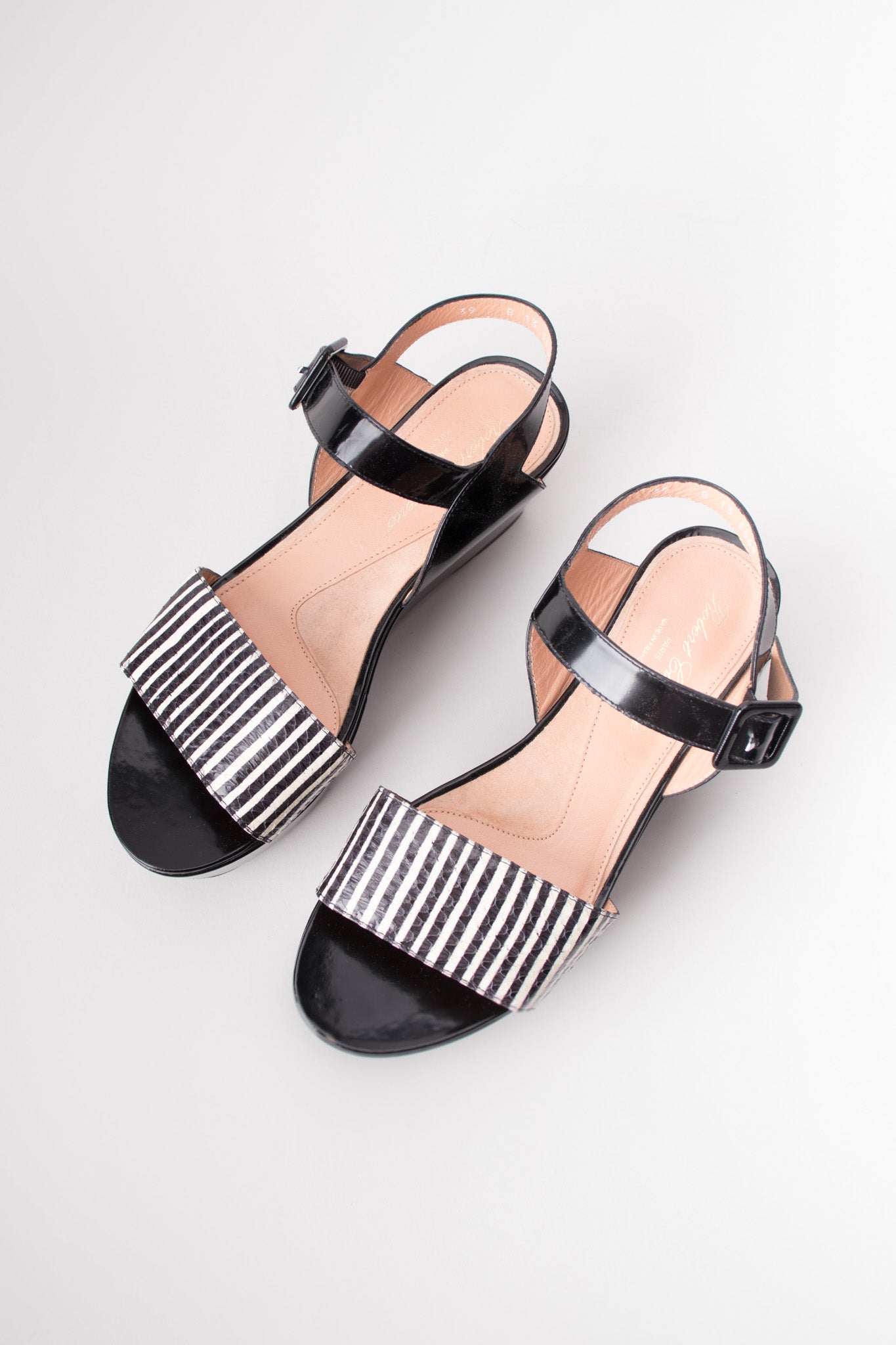 Robert Clergerie Black & White B&W Striped Snake Flatform Sandals