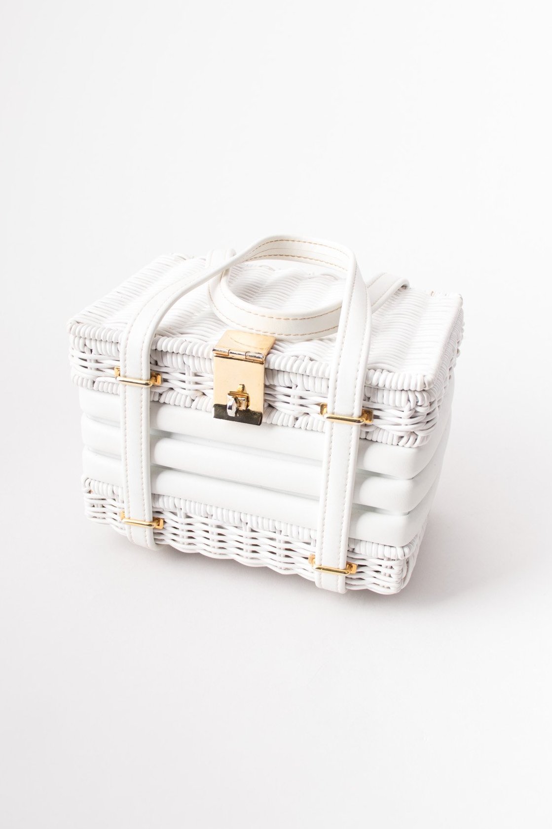 Walborg Vintage White Wicker Basket Box Bag