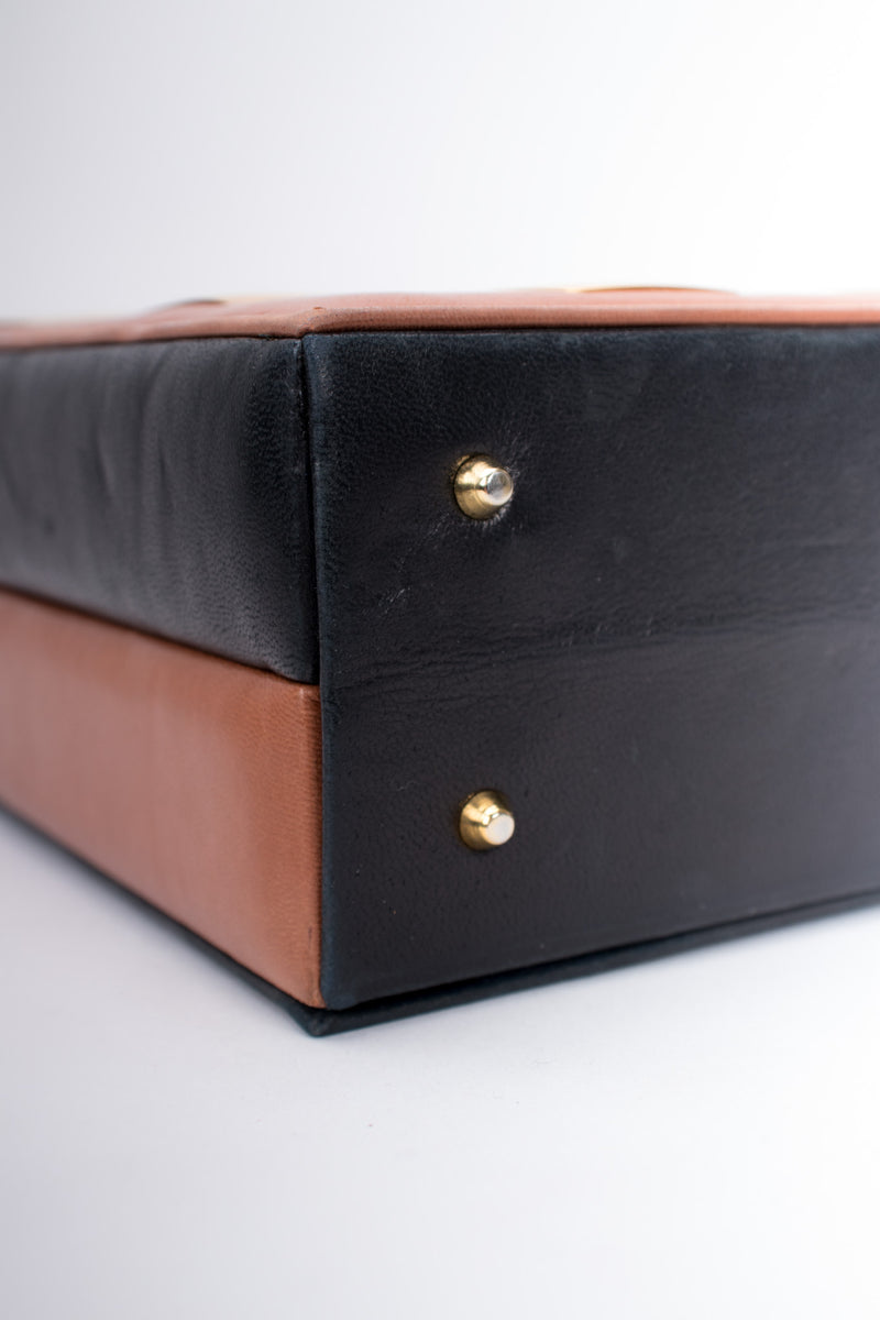 31 Fevrier Vintage Padded Leather Card Suit Vegas Box Bag
