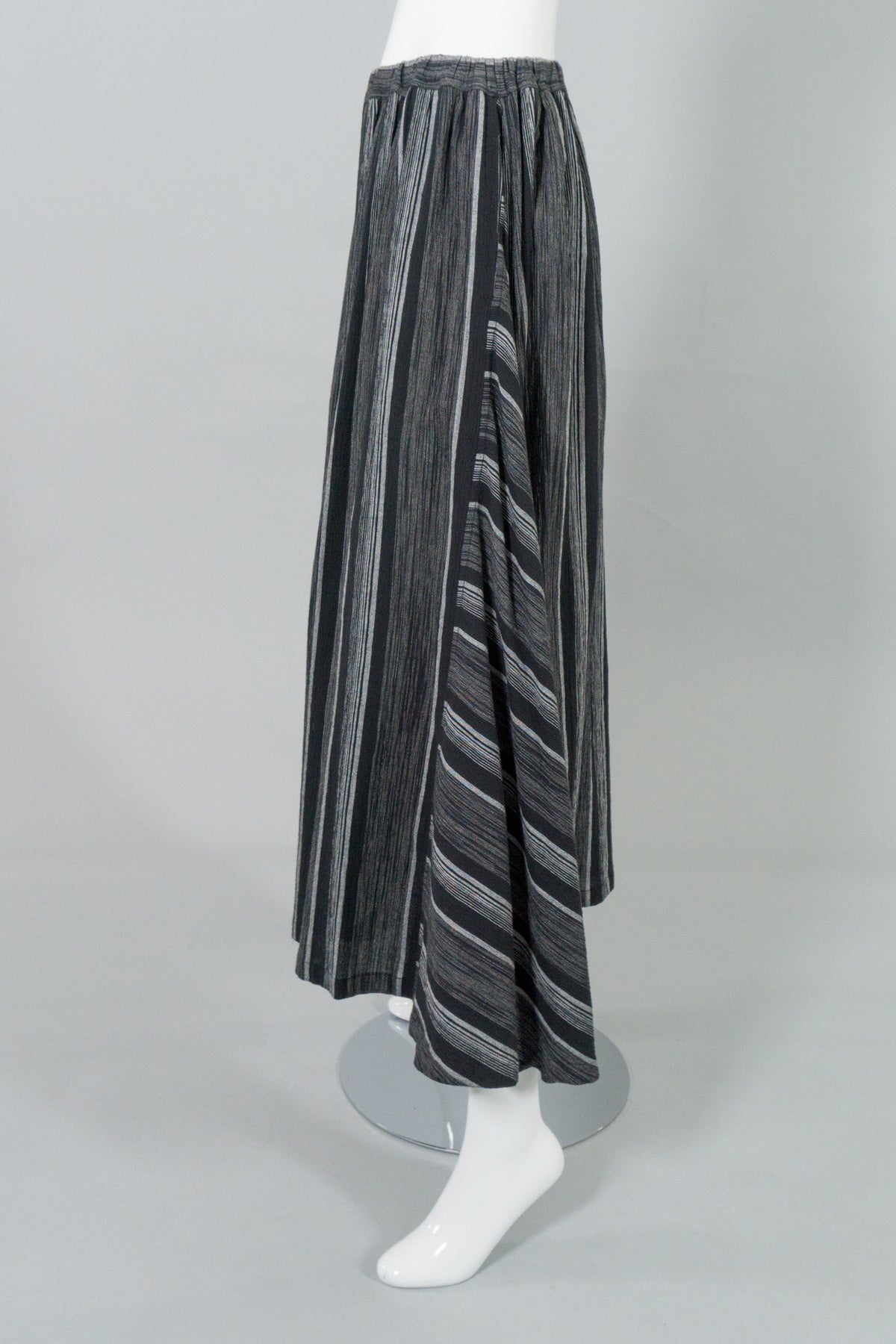 Issey Miyake Plantation Shijira-Ori Striped Skirt – Recess