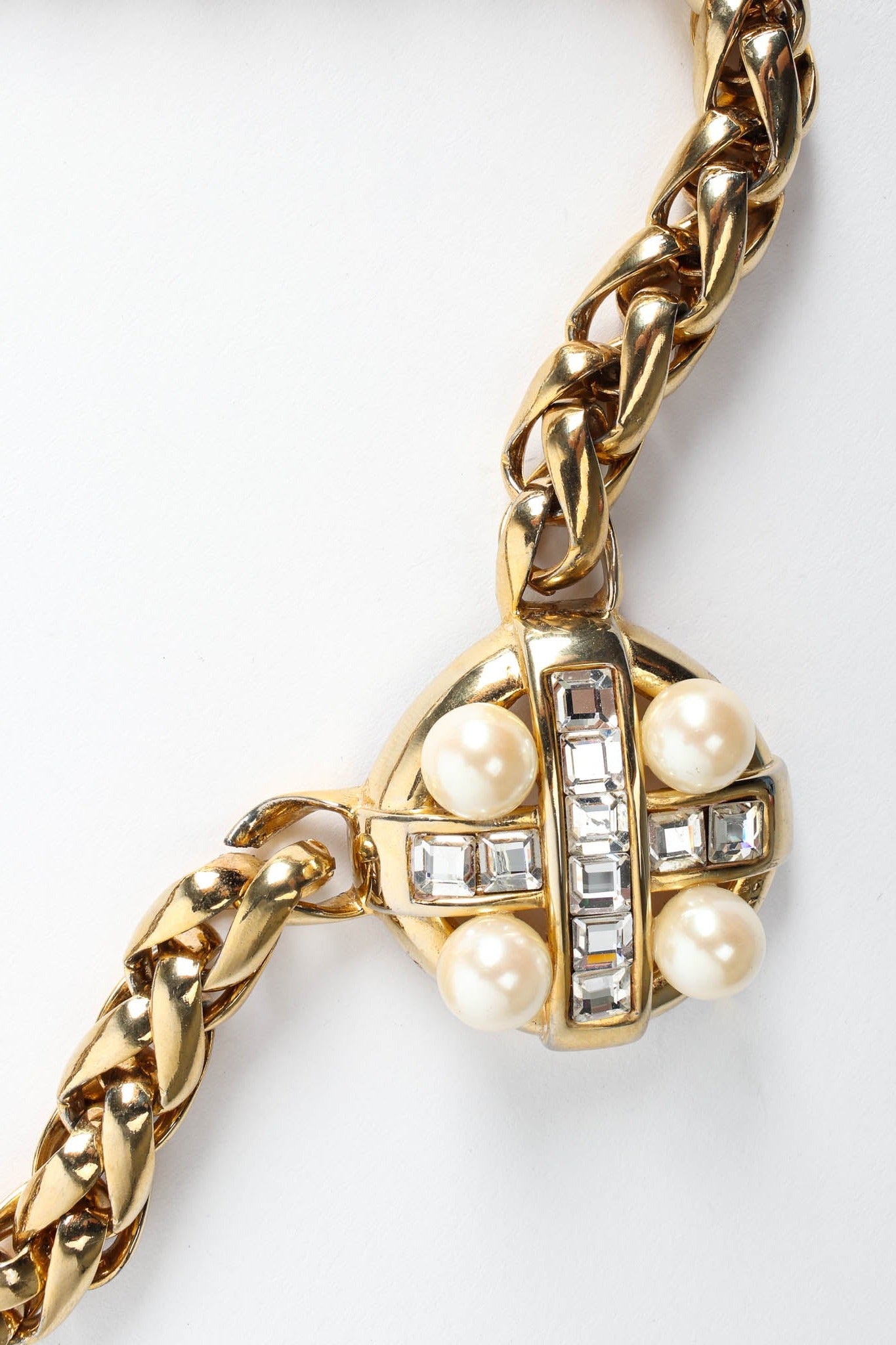 Vintage Craft Pearl Rhinestone Chunky Necklace pendant close @ Recess Los Angeles