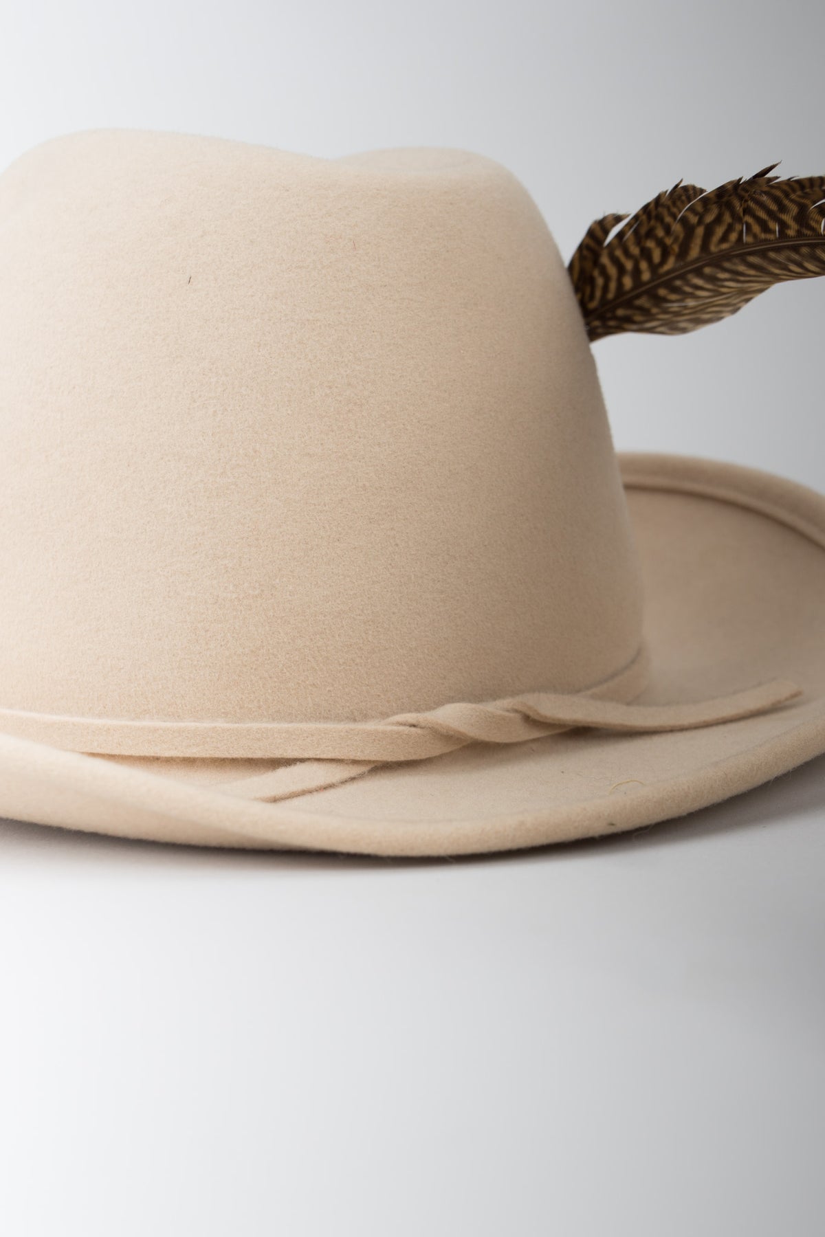 Adolfo II Wool Felt Studded Pierced Feather Hat – Recess