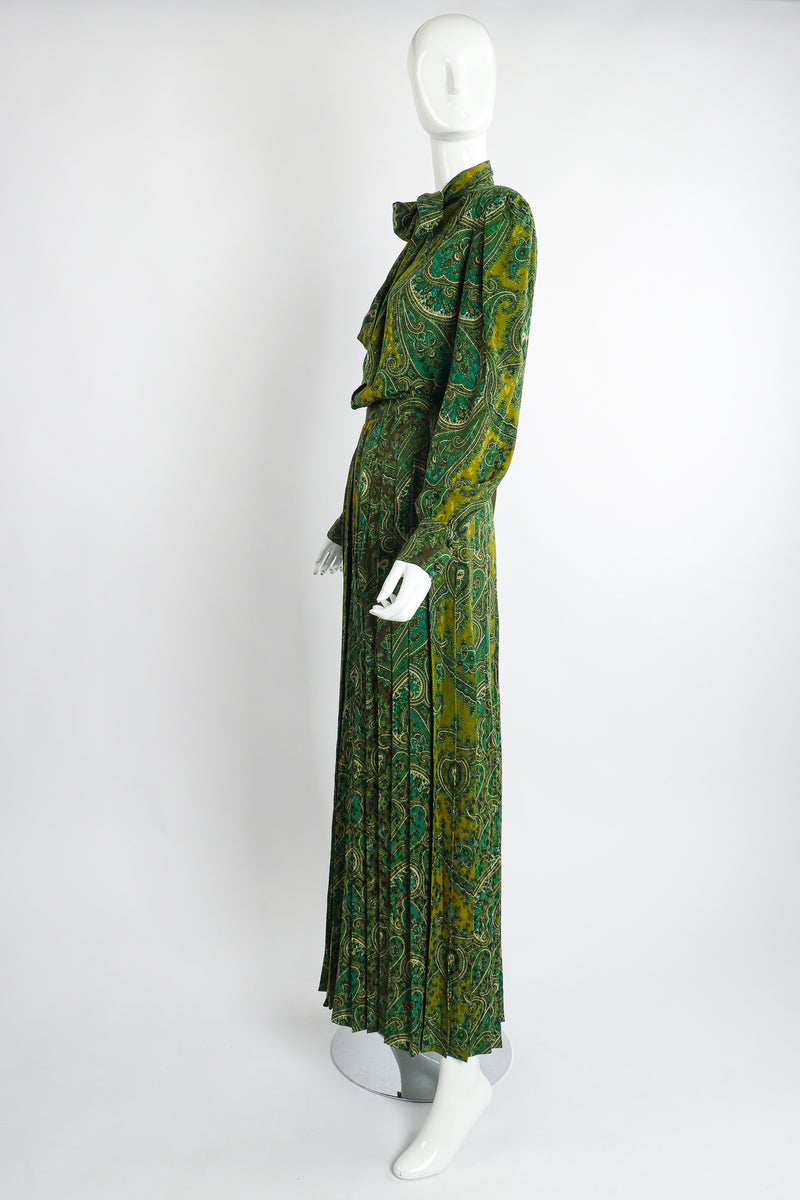 Vintage Adolfo Green Paisley Palazzo Pant Set on Mannequin side at Recess Los Angeles