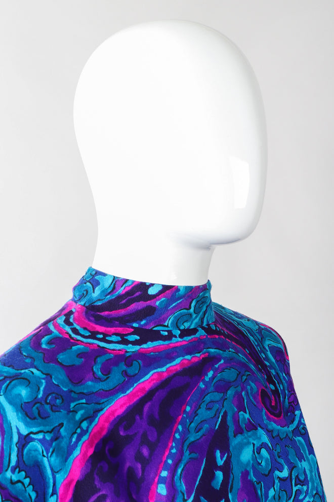 Recess Los Angeles Vintage Andrade Hawaiian Resort Paisley Swirl Kimono Caftan