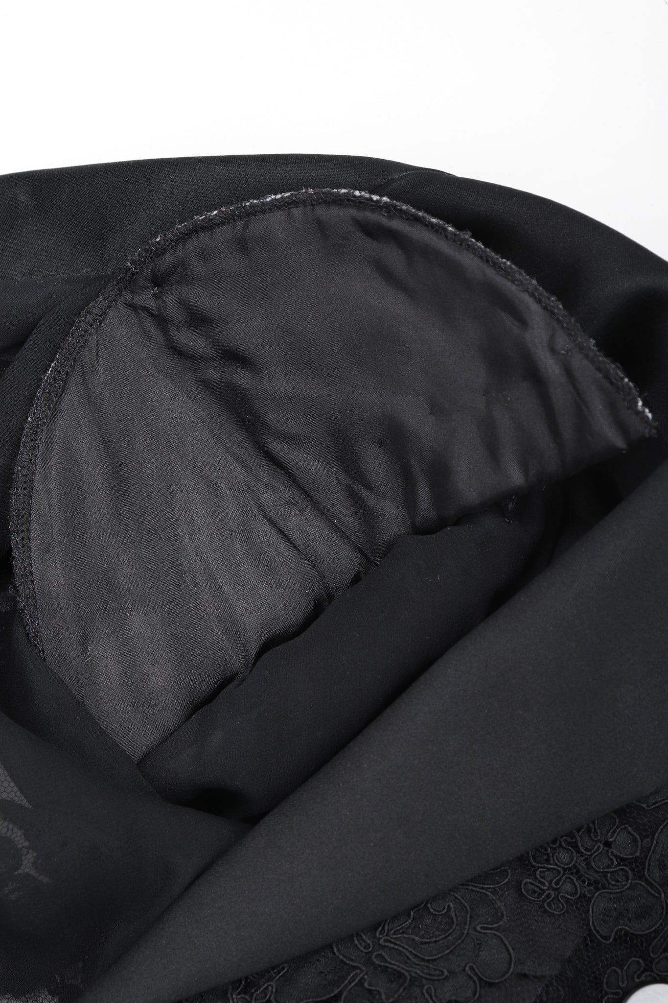 Recess Designer Consignment Vintage Bill Blass Sheer Lace Tuxedo Jacket II Los Angeles Resale