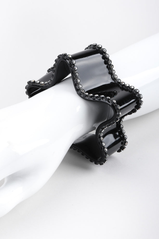 Recess Los Angeles Vintage Bill Schiffer Black Freeform Amoeba Cuff Bracelet Rhinestone Wavy Organic Abstract Plastic Bangle