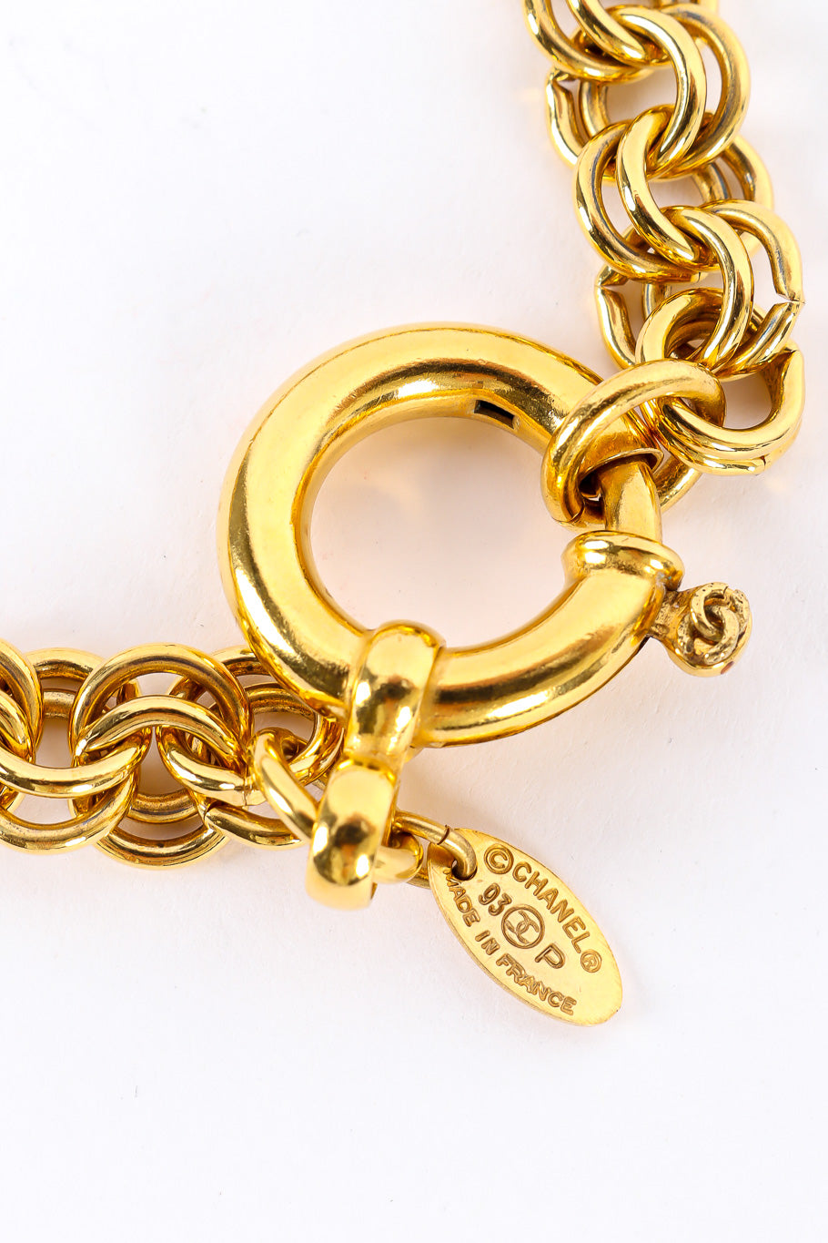 Vintage Chanel Mirror CC Pendant Chain Necklace ring clasp and cartouche @recessla