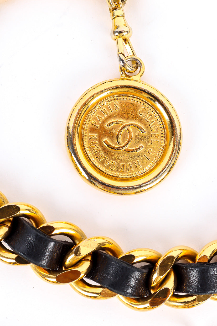 Iconic vintage coin belt by Chanel Photo of Medallion. @recessla