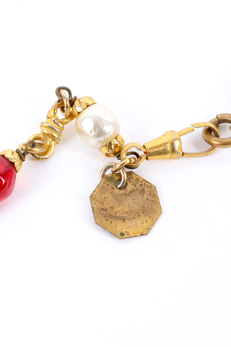 Vintage Sautoir necklace by Chanel cartouche back @recessla
