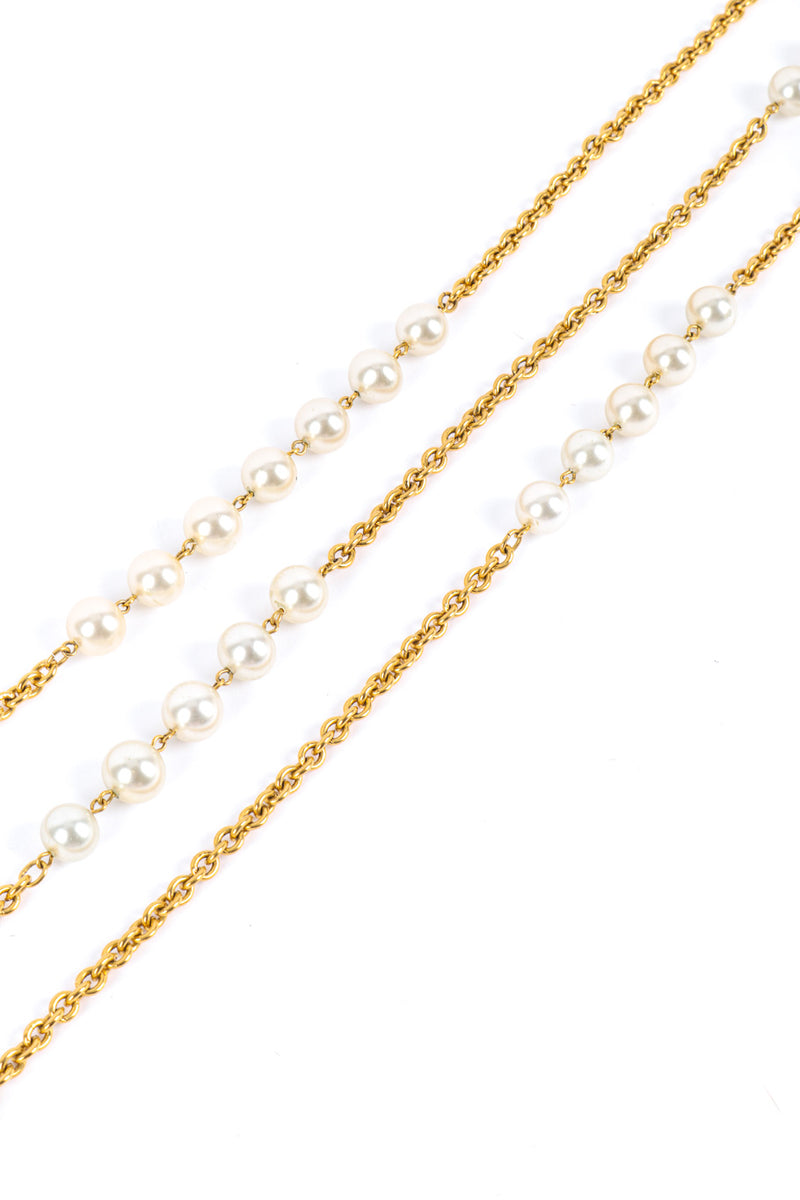Chanel triple stand pearl necklace details @recessla