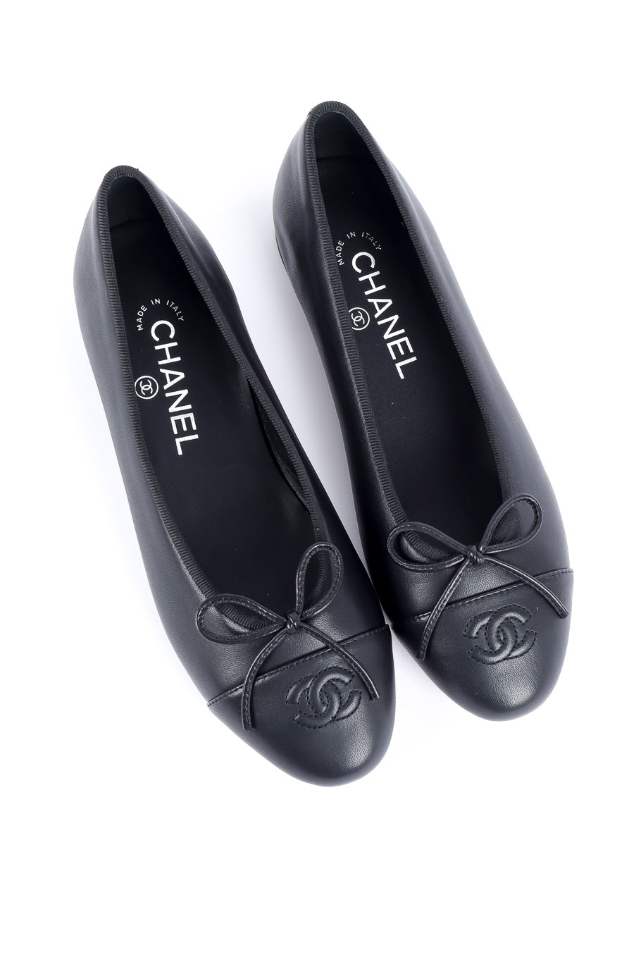 Chanel Beige Leather CC Logo Ballet Flats Size 36 Chanel