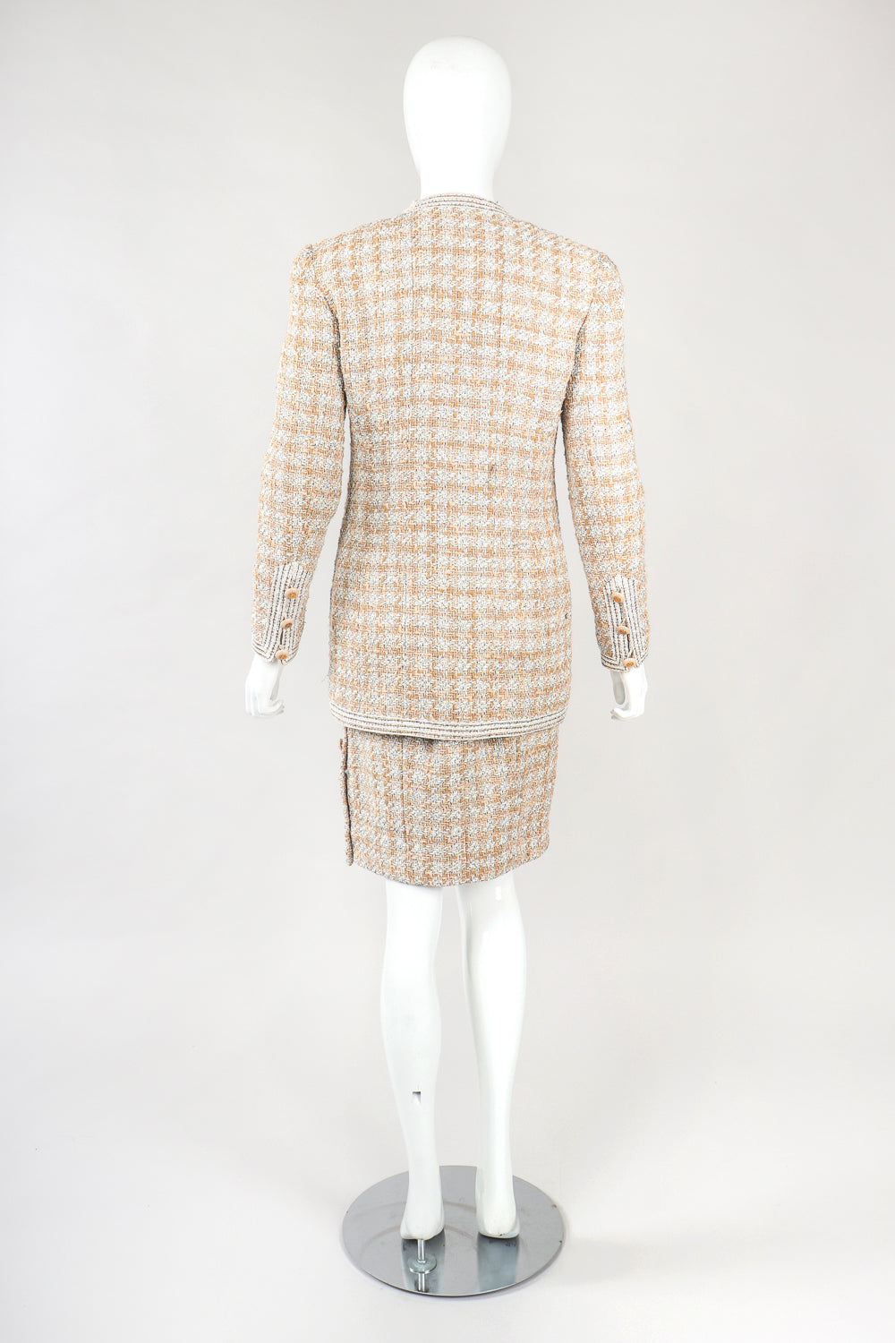 Recess Designer Consignment Vintage Chanel Raffia Tweed Jacket & Skirt Suit Set Los Angeles Resale