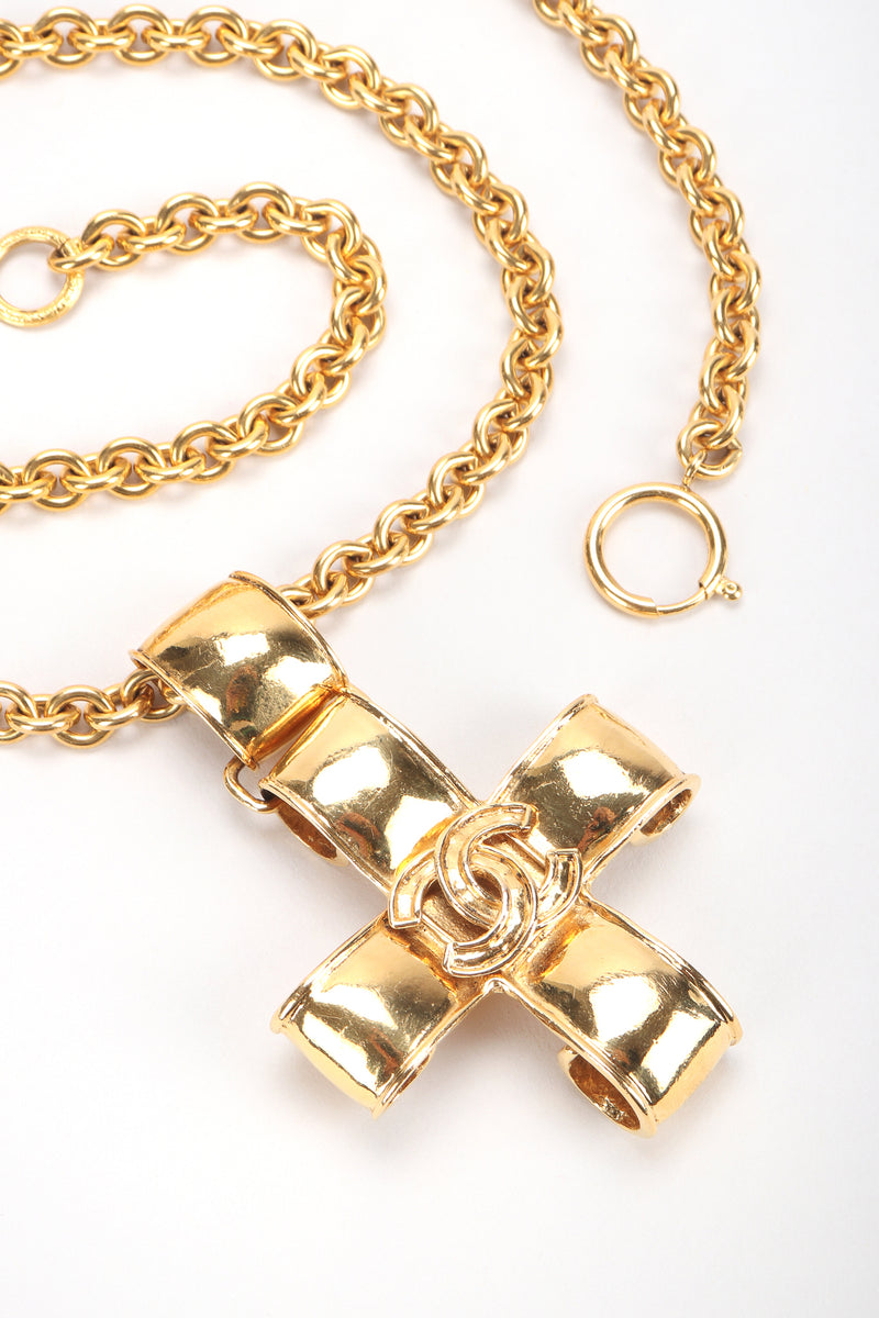Recess Designer Consignment Vintage Chanel Ribbon CC Logo Cross Pendant Necklace Los Angeles Resale