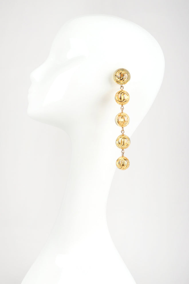 Recess Designer Consignment Vintage 1980s Chanel Logo Lucite CC Ball Drop Earrings Los Angeles Resale