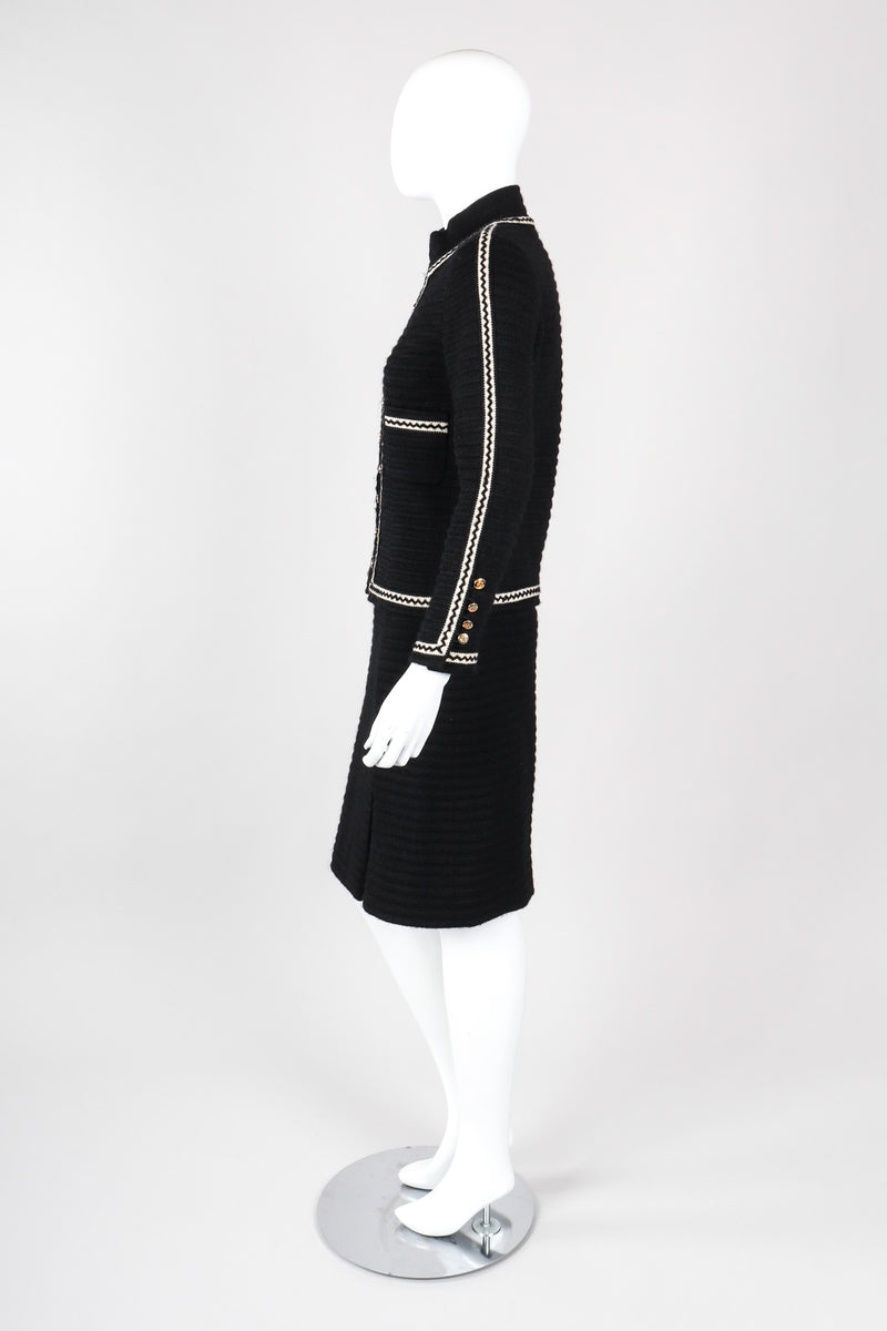 Vintage Chanel Textured Rib Zig Zag Boucle Wool Jacket & Skirt Set – Recess