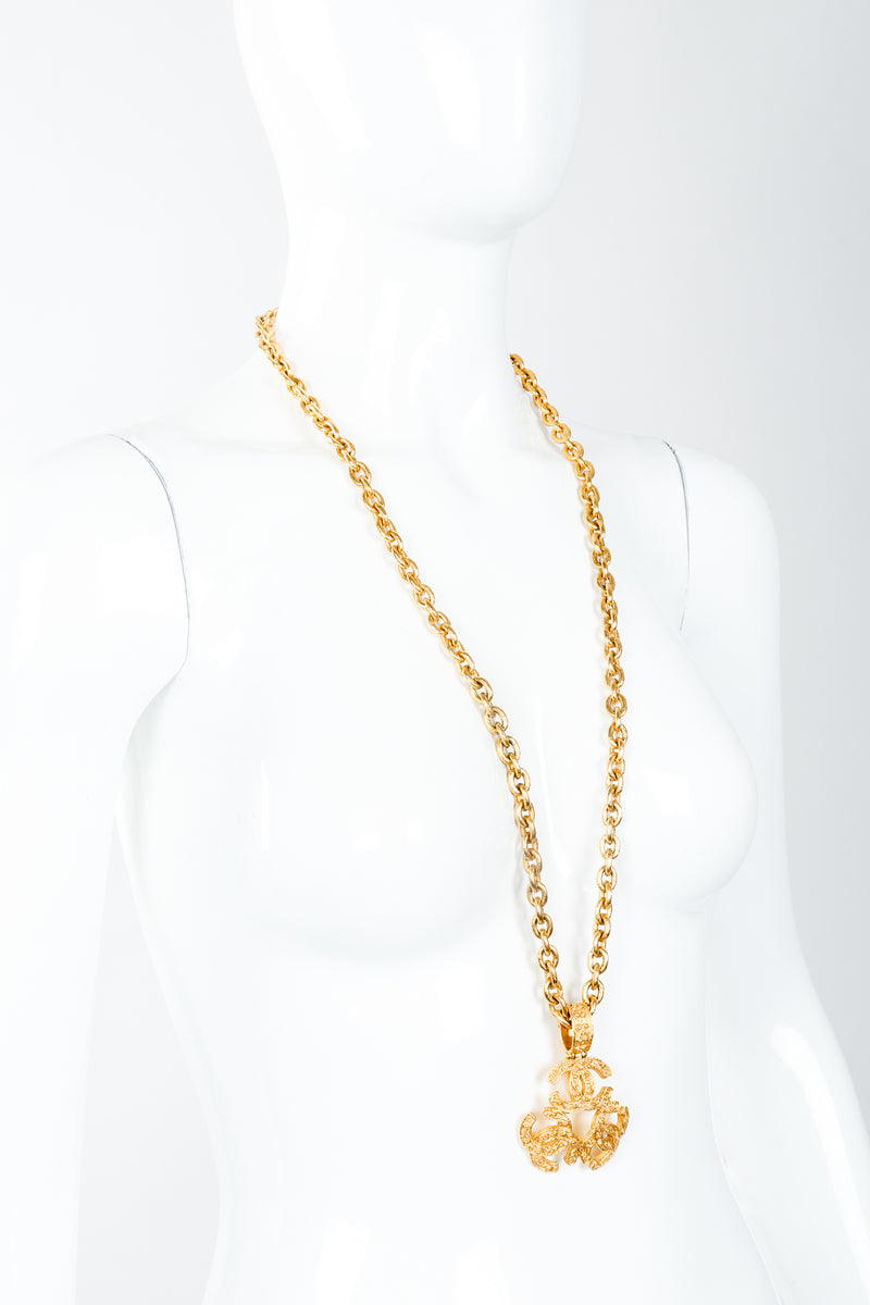 2015 CC pendant necklace