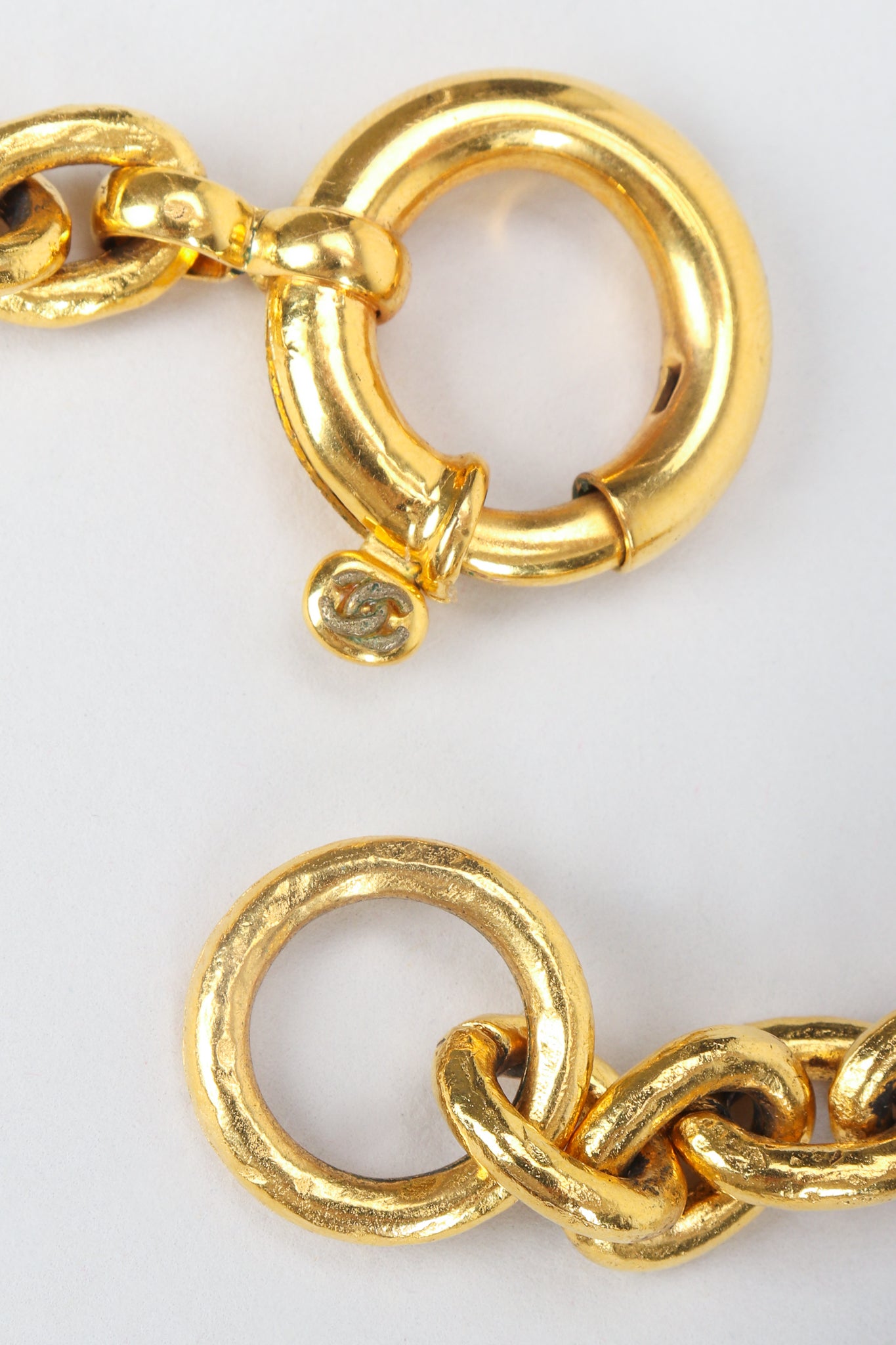 Vintage Chanel Gold Long Triple CC Logo Pendant Necklace clasp
