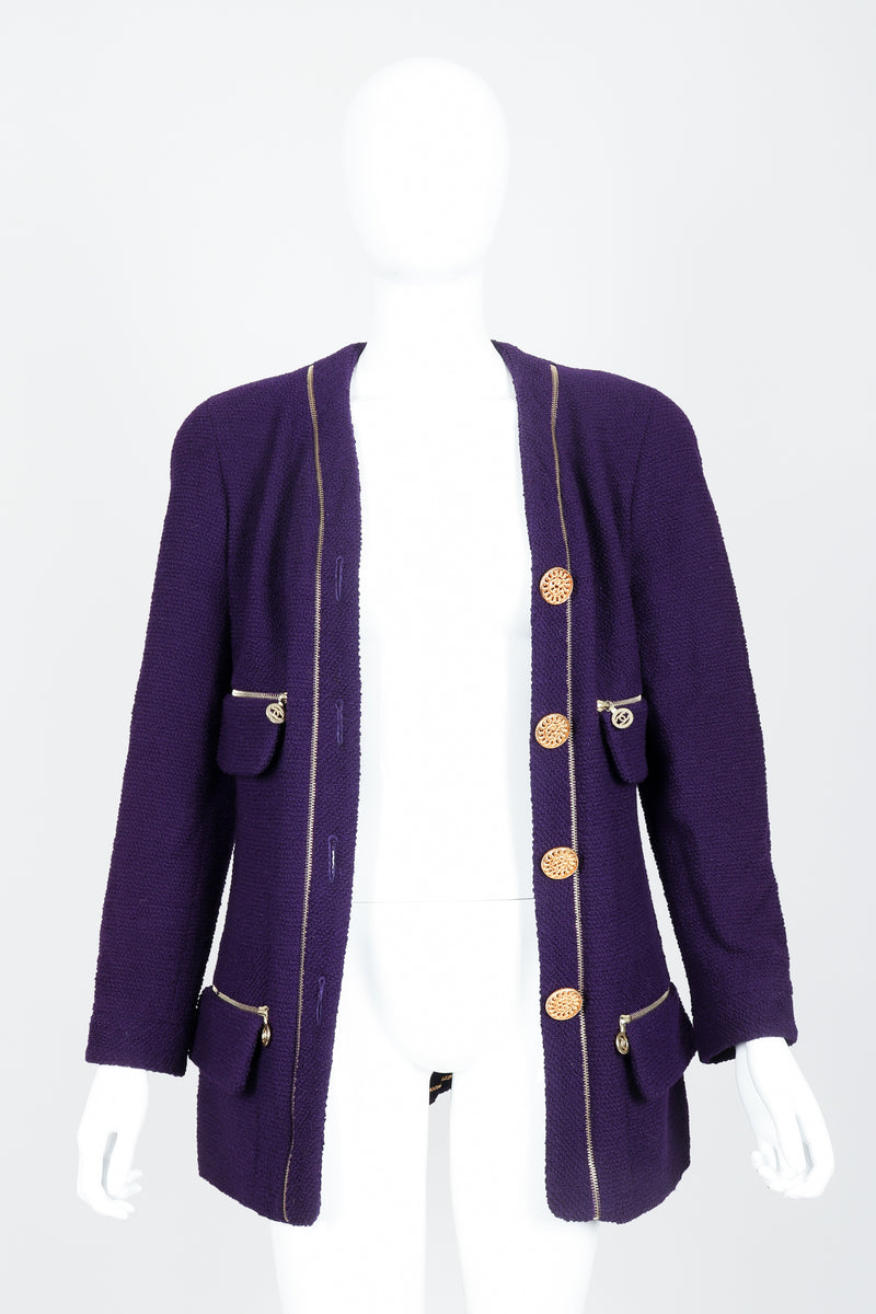 CHANEL Purple Cropped Jacket Blazer with CC logo 34