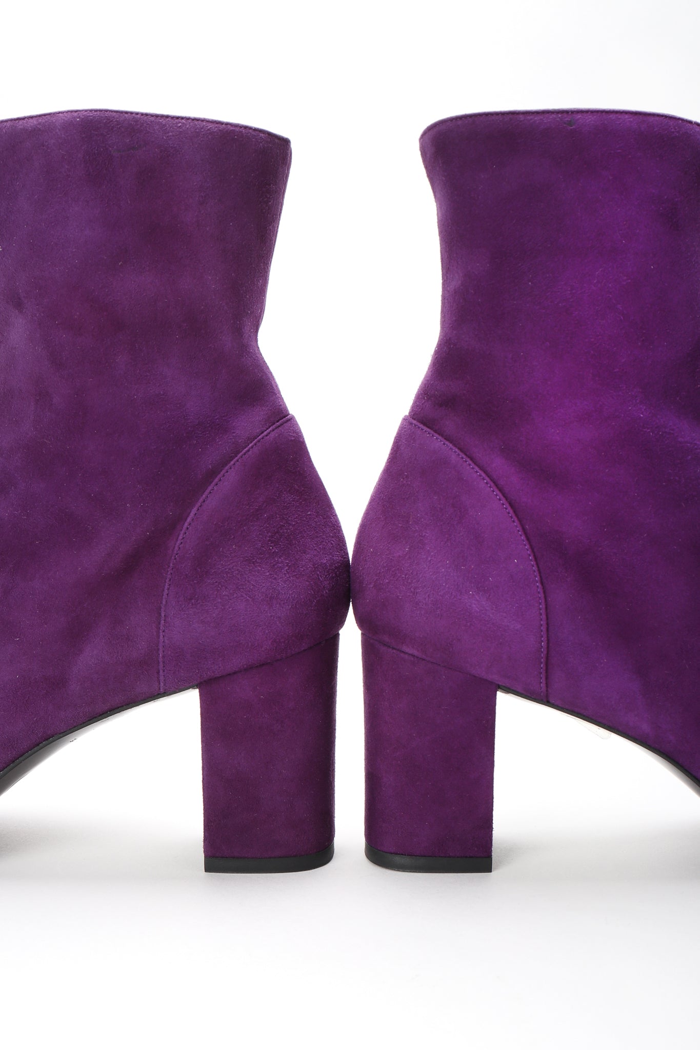 Recess Designer Consignment Vintage Chanel Purple Suede Cap Toe Ankle Boots Los Angeles Resale