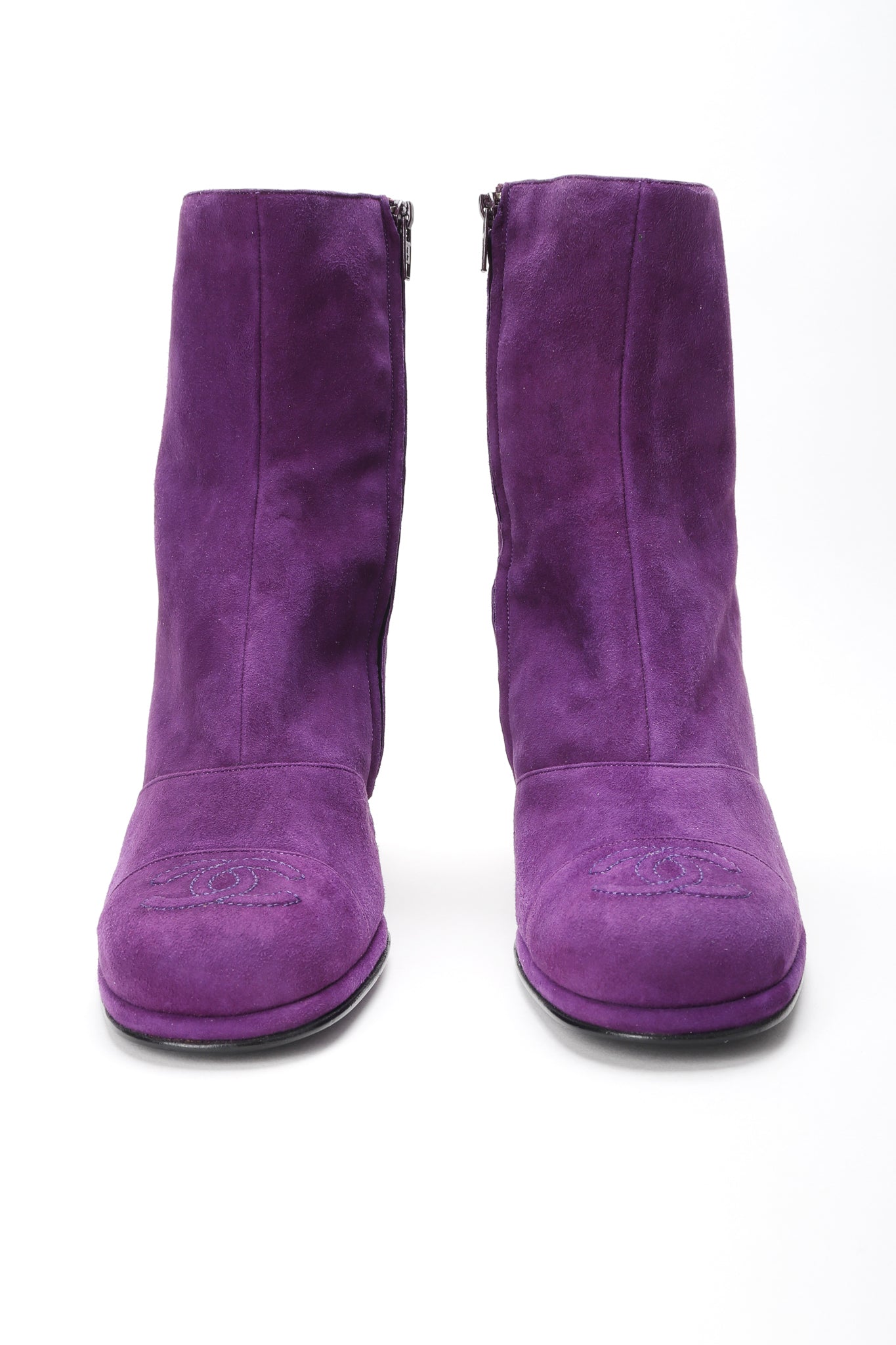 Recess Designer Consignment Vintage Chanel Purple Suede Cap Toe Ankle Boots Los Angeles Resale