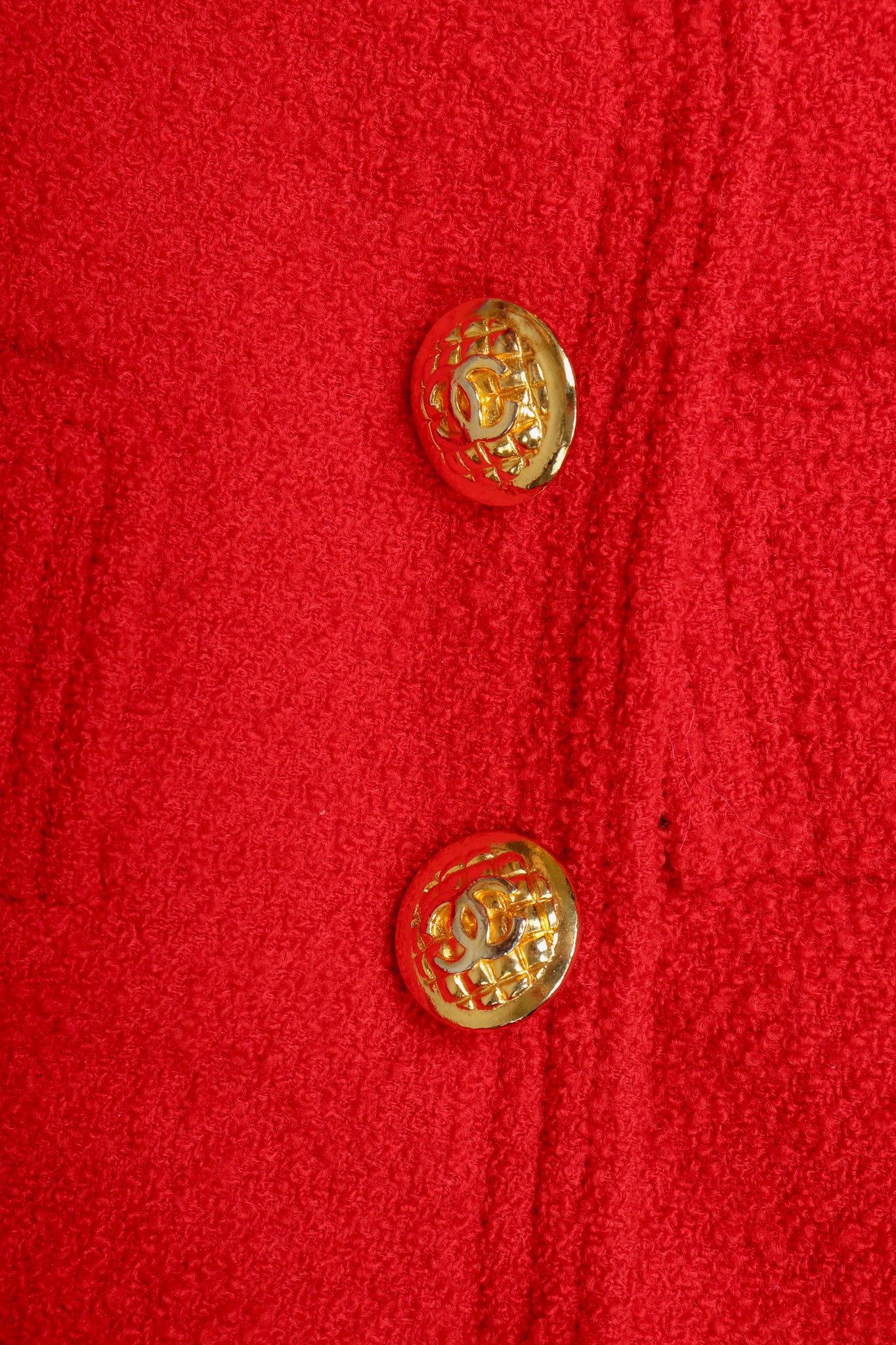 Recess Vintage Chanel Red Curved Lapel Bouclé Jacket, Button Close UP