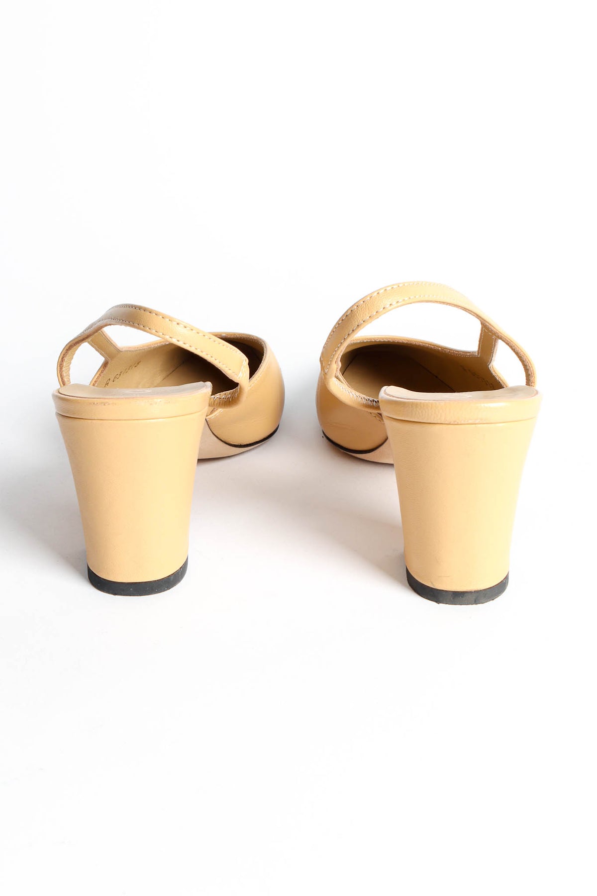 Vintage Chanel Leather Grosgrain Cap Toe Slingback Heels – Recess