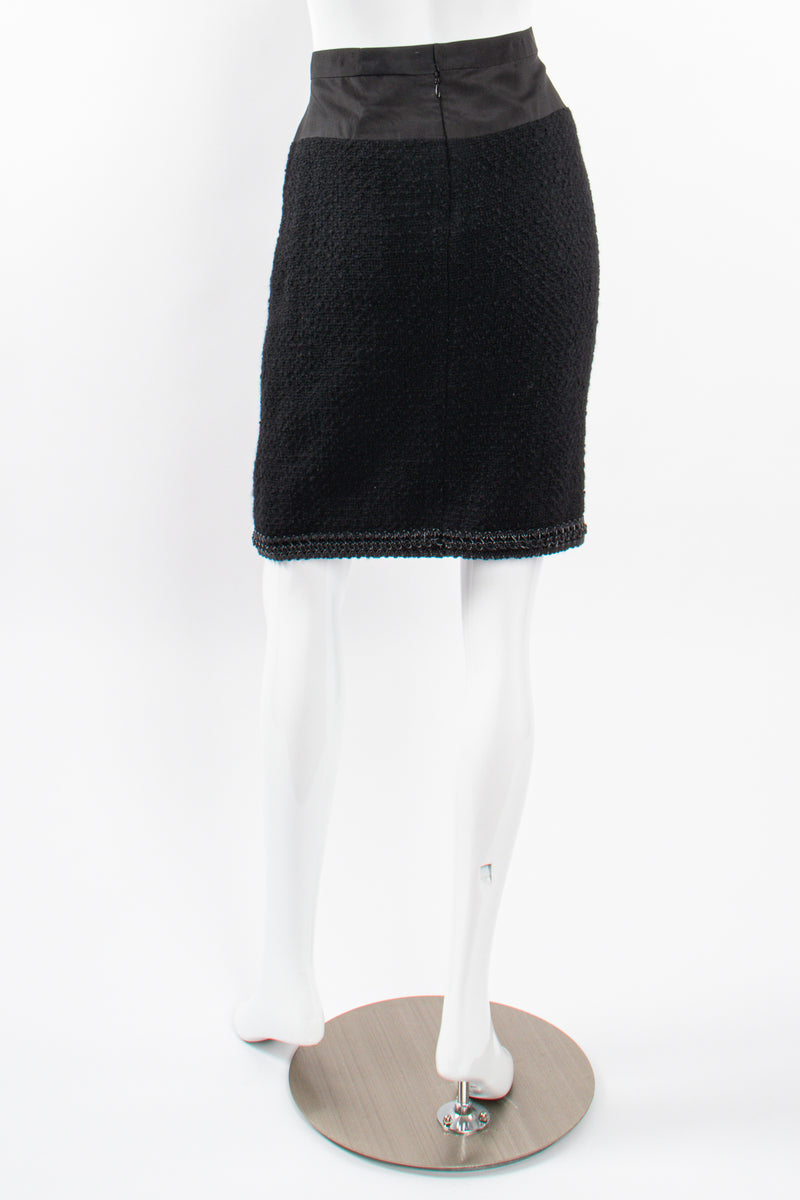 Vintage Chanel SS 1994 Runway Jelly Bow Bouclé Jacket & Skirt Set on Mannequin skirt bk @ Recess