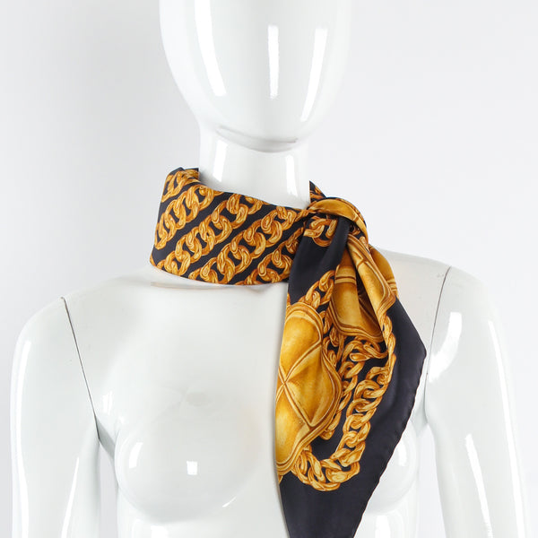 Chanel Vintage Interlocking CC Logo Scarf - Red Scarves and Shawls,  Accessories - CHA904352