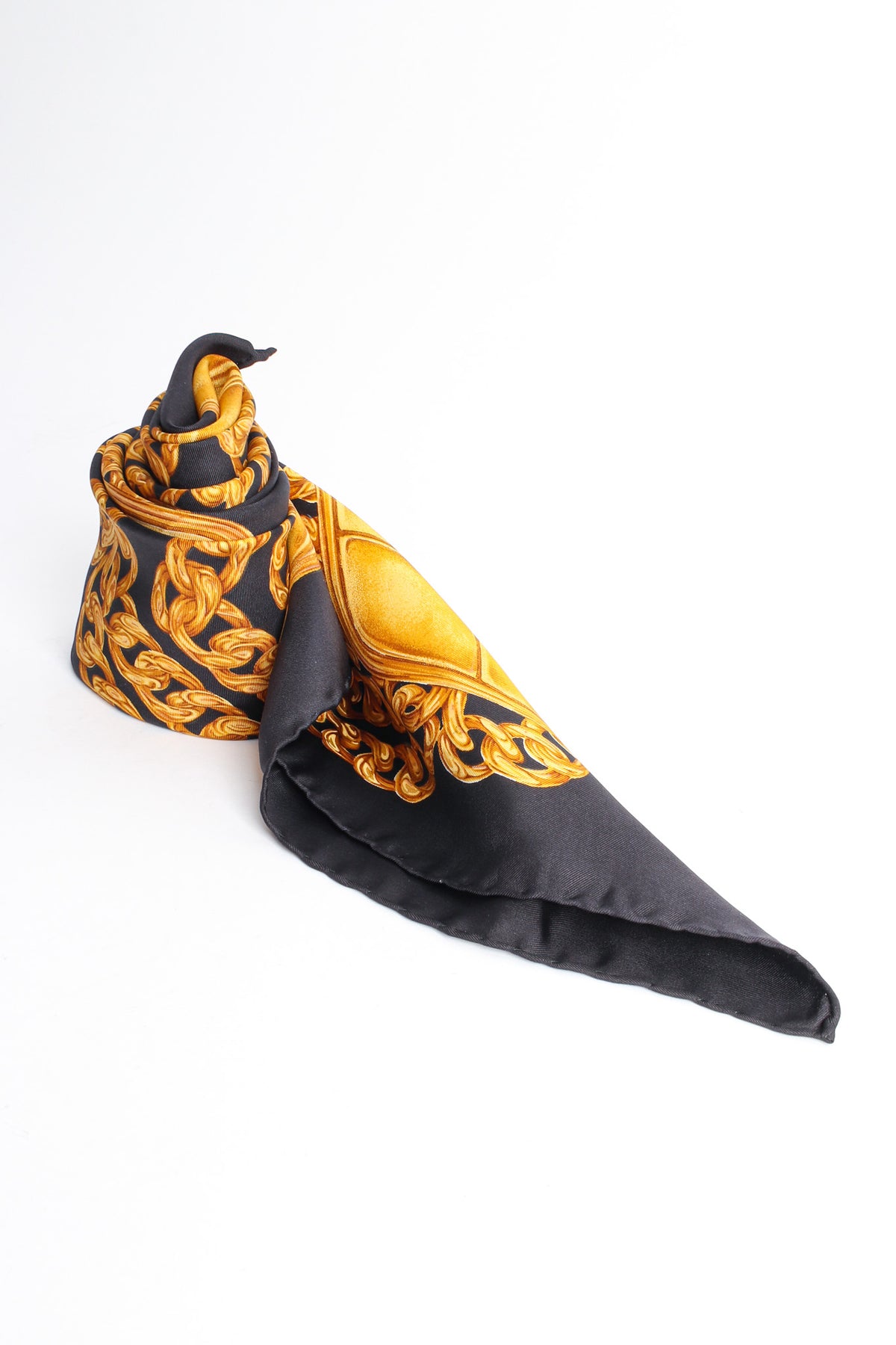 Vintage Chanel Gold Chain Link Print Silk Scarf – Recess