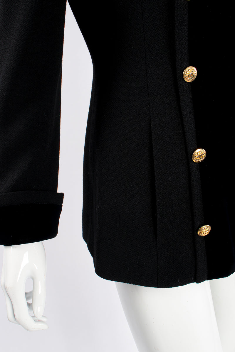 Chanel // Cream Tweed Pea Coat – VSP Consignment