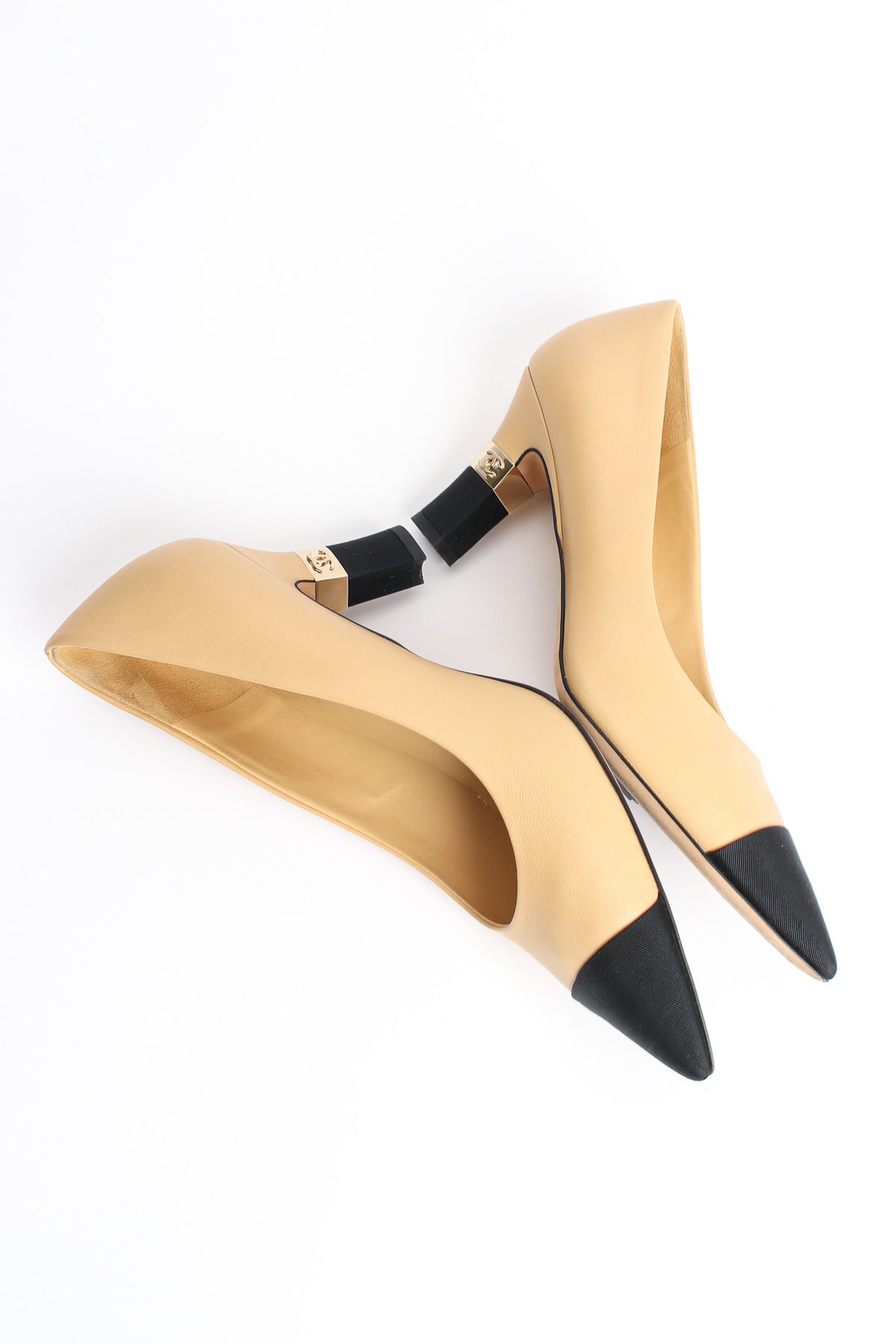 Chanel Cap Toe Leather CC Heels – Recess