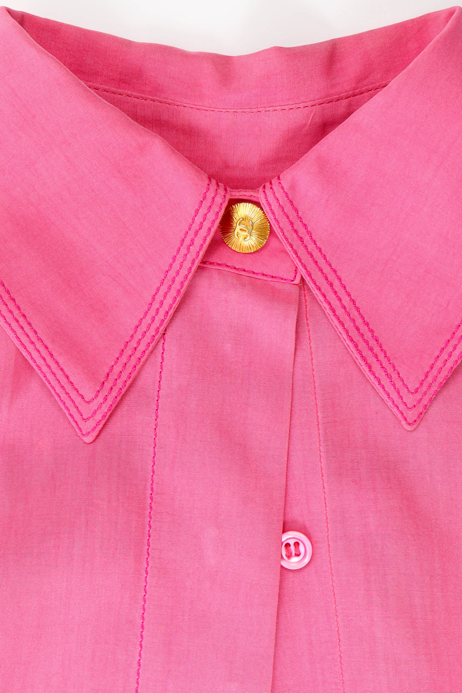 Vintage Chanel CC Pocket Button Blouse collar button/pink button @ Recess Los Angeles