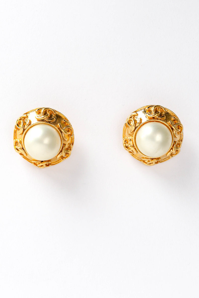 chanel pearl earrings cc