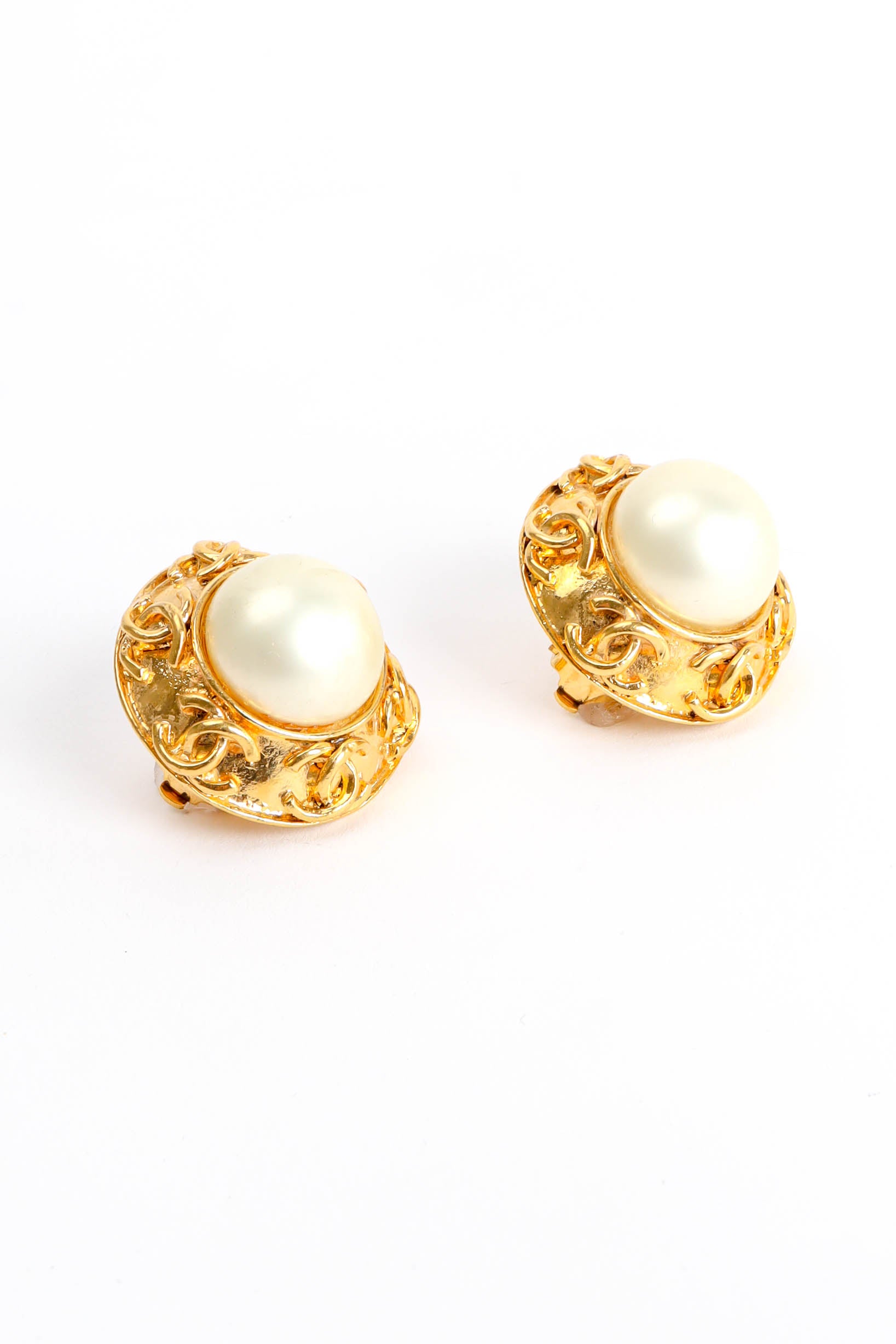 Chanel Vintage White Imitation Pearl And Gold Metal CC Earrings