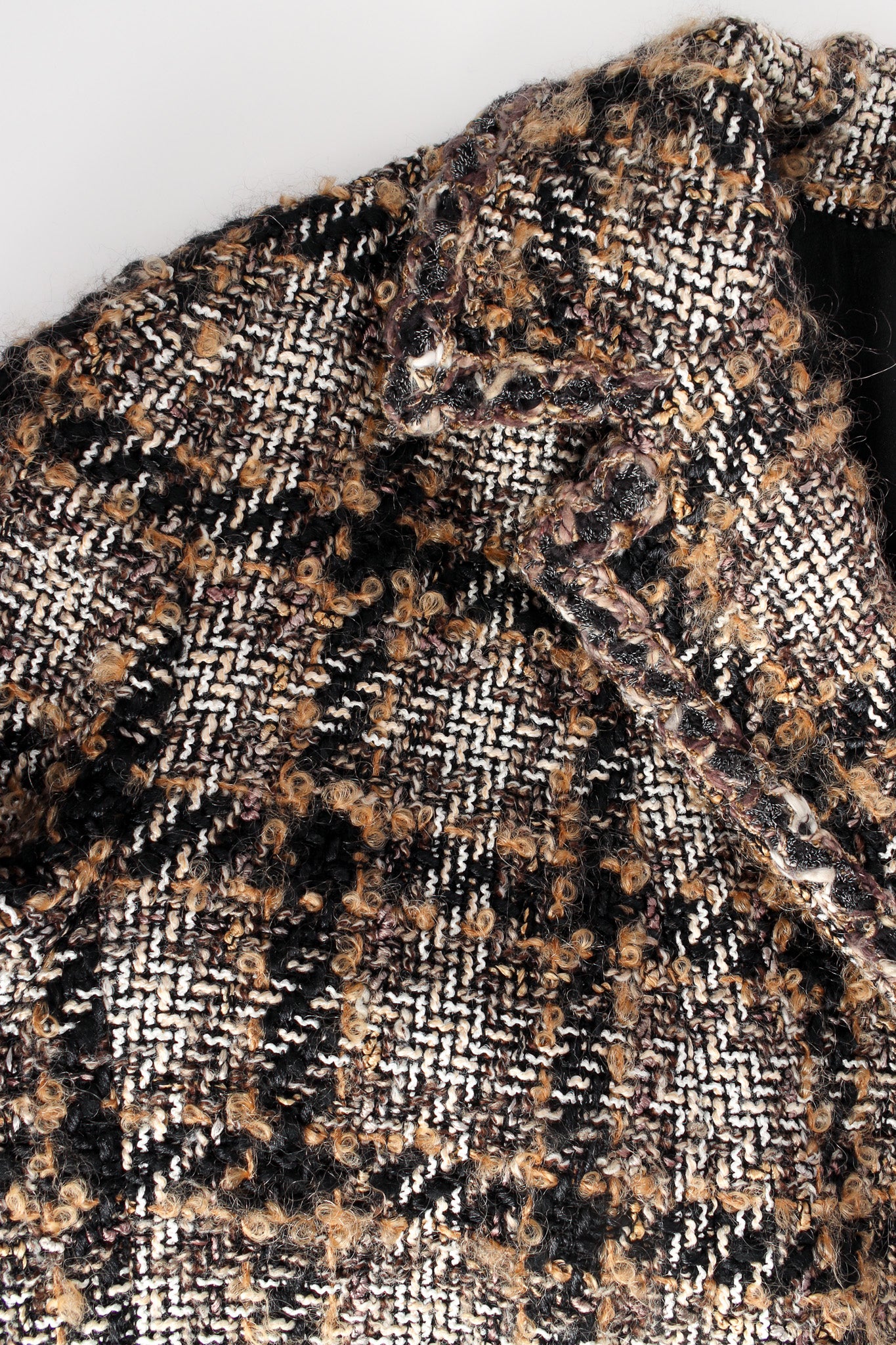 Vintage Chanel 2005A Tweed Jacket & Skirt Wool Set not lapel/fabric @ Recess LA