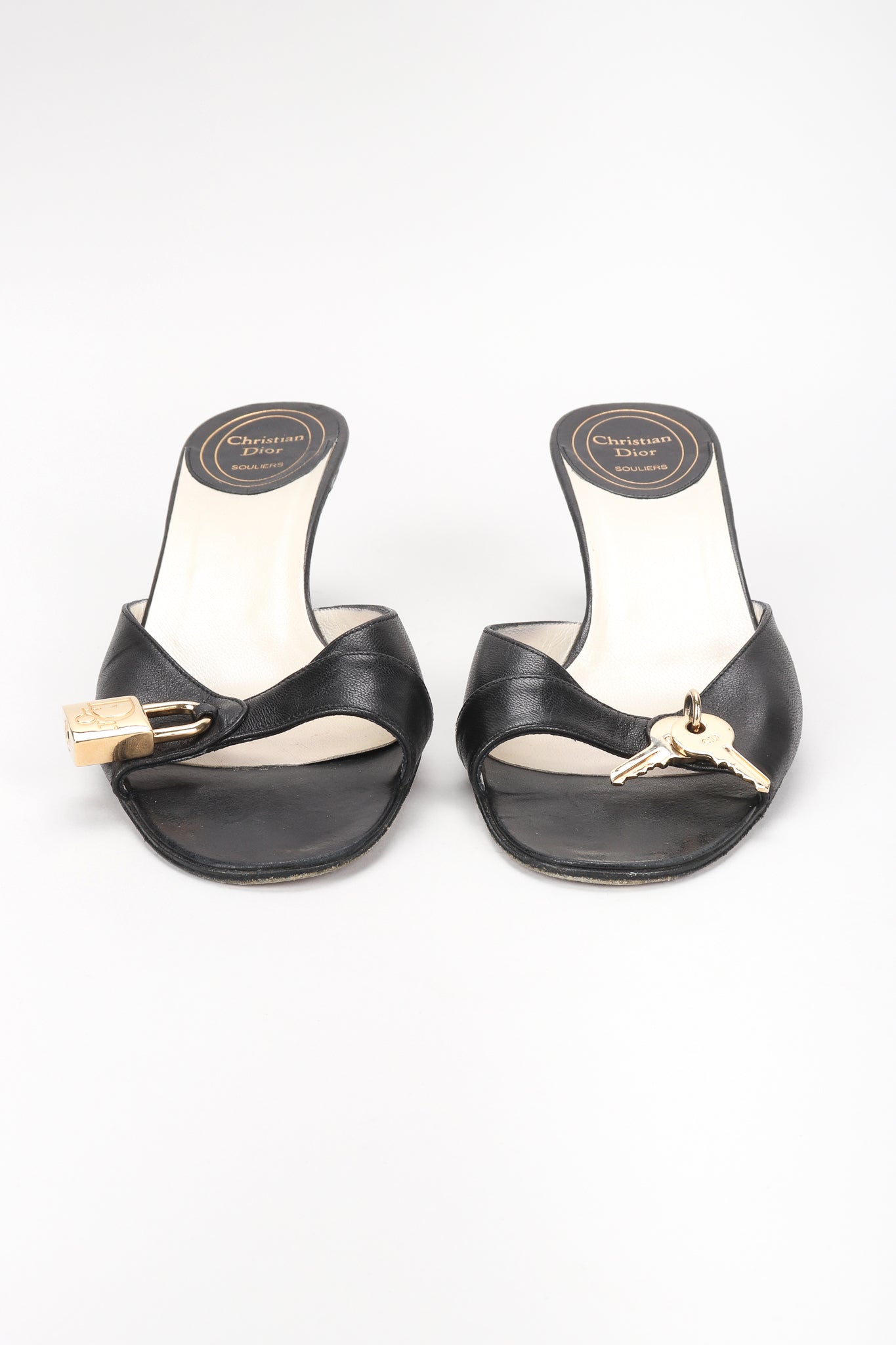 Recess Designer Consignment Vintage Christian Dior Lock & Key Leather Kitten Heel Slide Sandals Los Angeles Resale