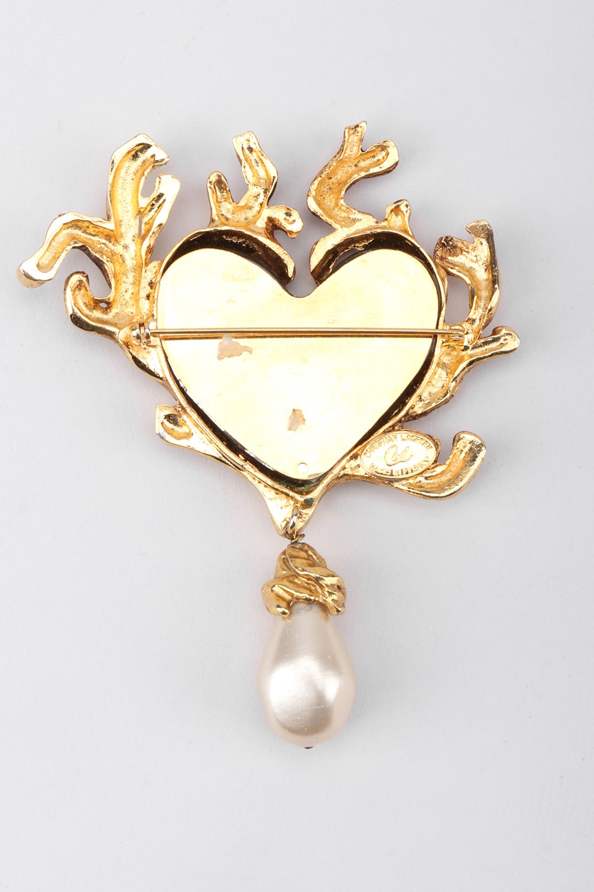 ☆Christian Lacroix ハート型ブローチ Vintage Christian Lacroix Baroque Sea Glass Coral Branch Heart