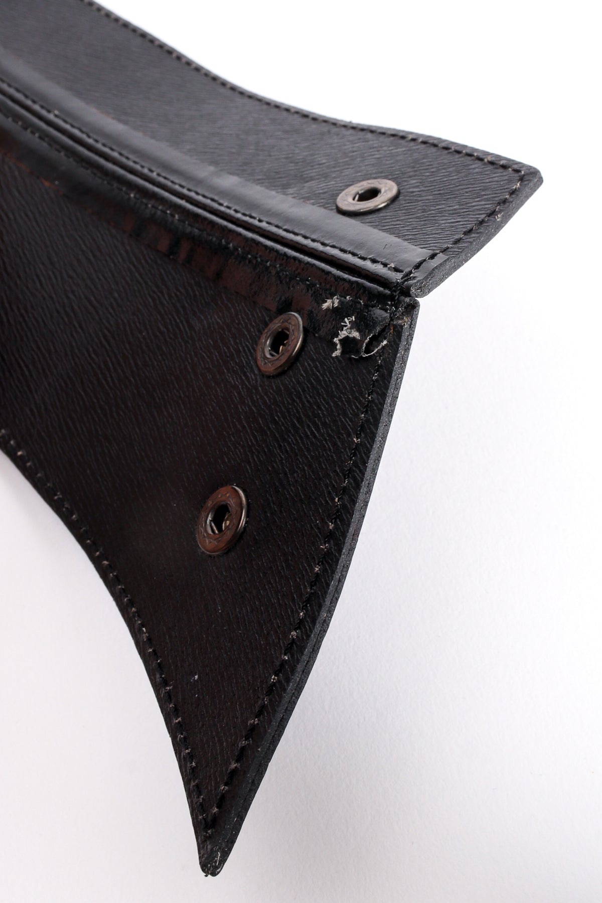 VTG Claude Montana black leather belt with top stitching Vintage Claude Montana Vacher Wide Leather Cinch Belt – Recess main image 2
