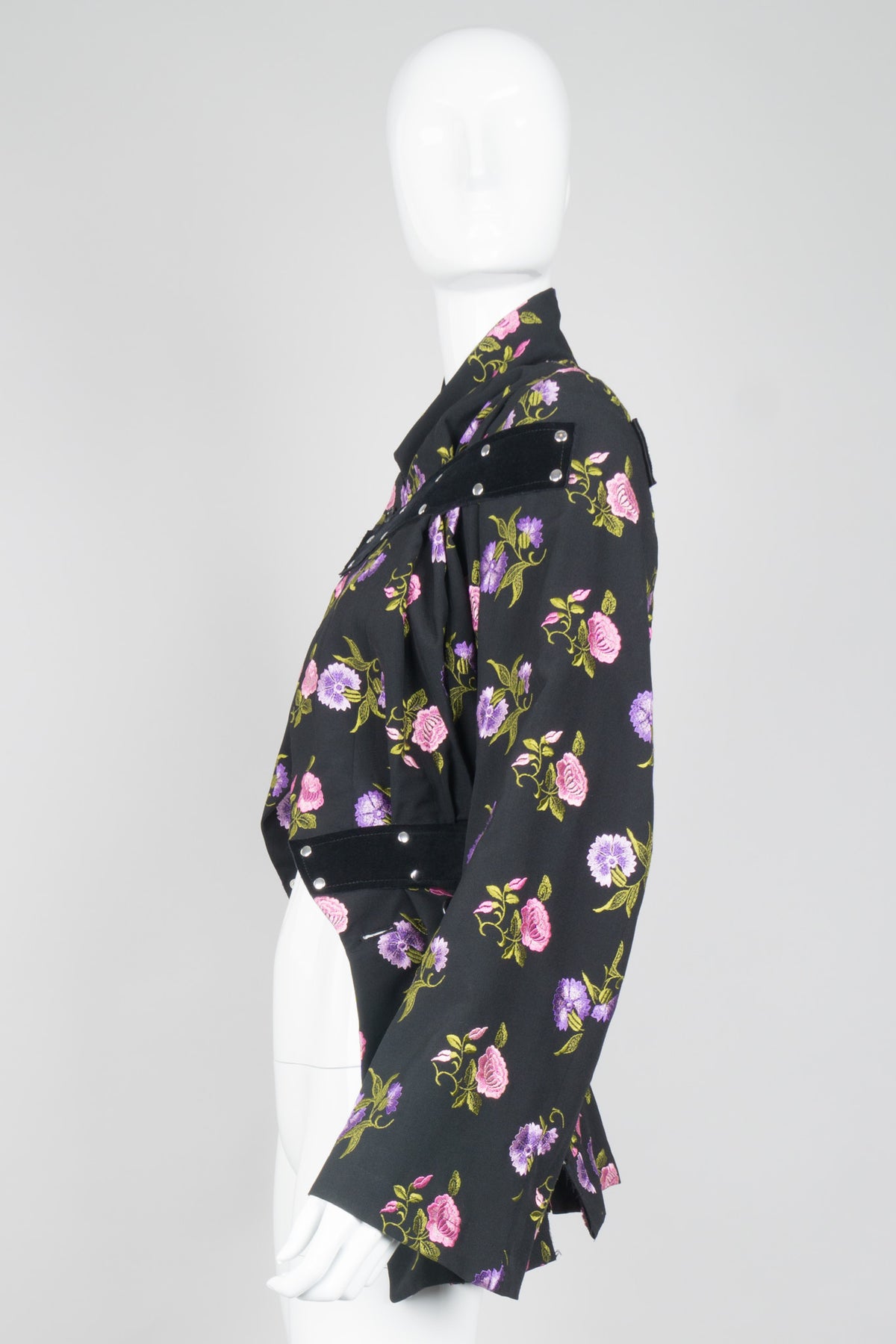 COMME des GARÇONS 拘束ベルトハーネス 装飾ロングジャケット 2025年最新】コムデギャルソン ハーネスの人気アイテム - メルカリ