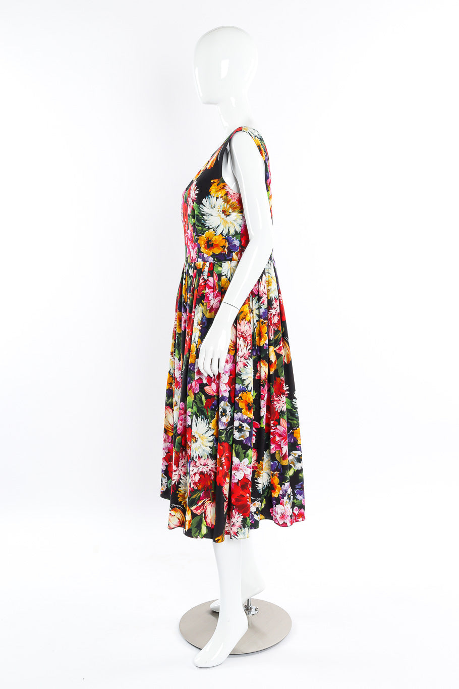Dolce & Gabbana floral tea dress on mannequin @recessla