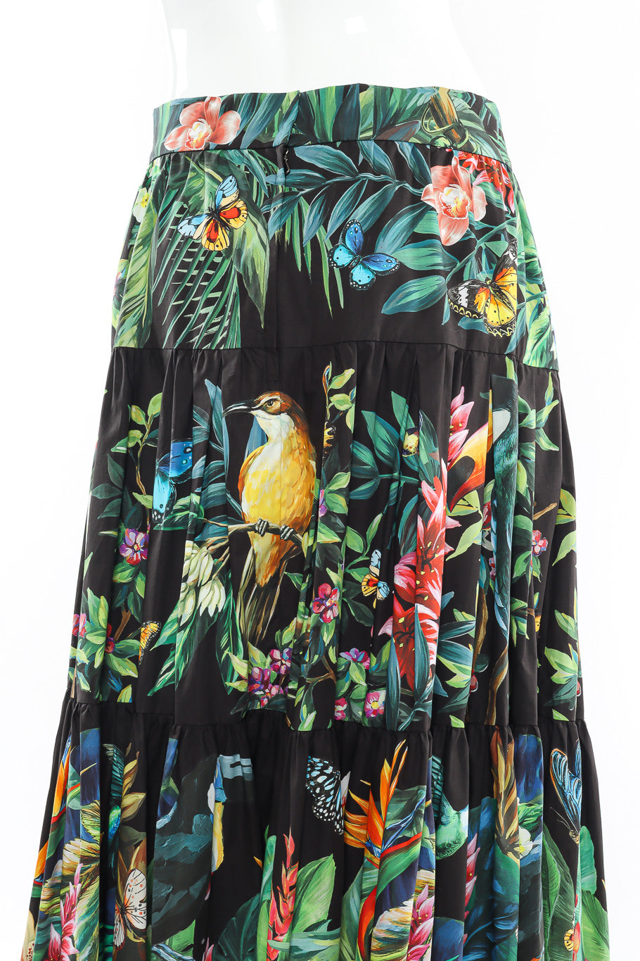 Dolce & Gabbana tiered jungle skirt on mannequin @recessla