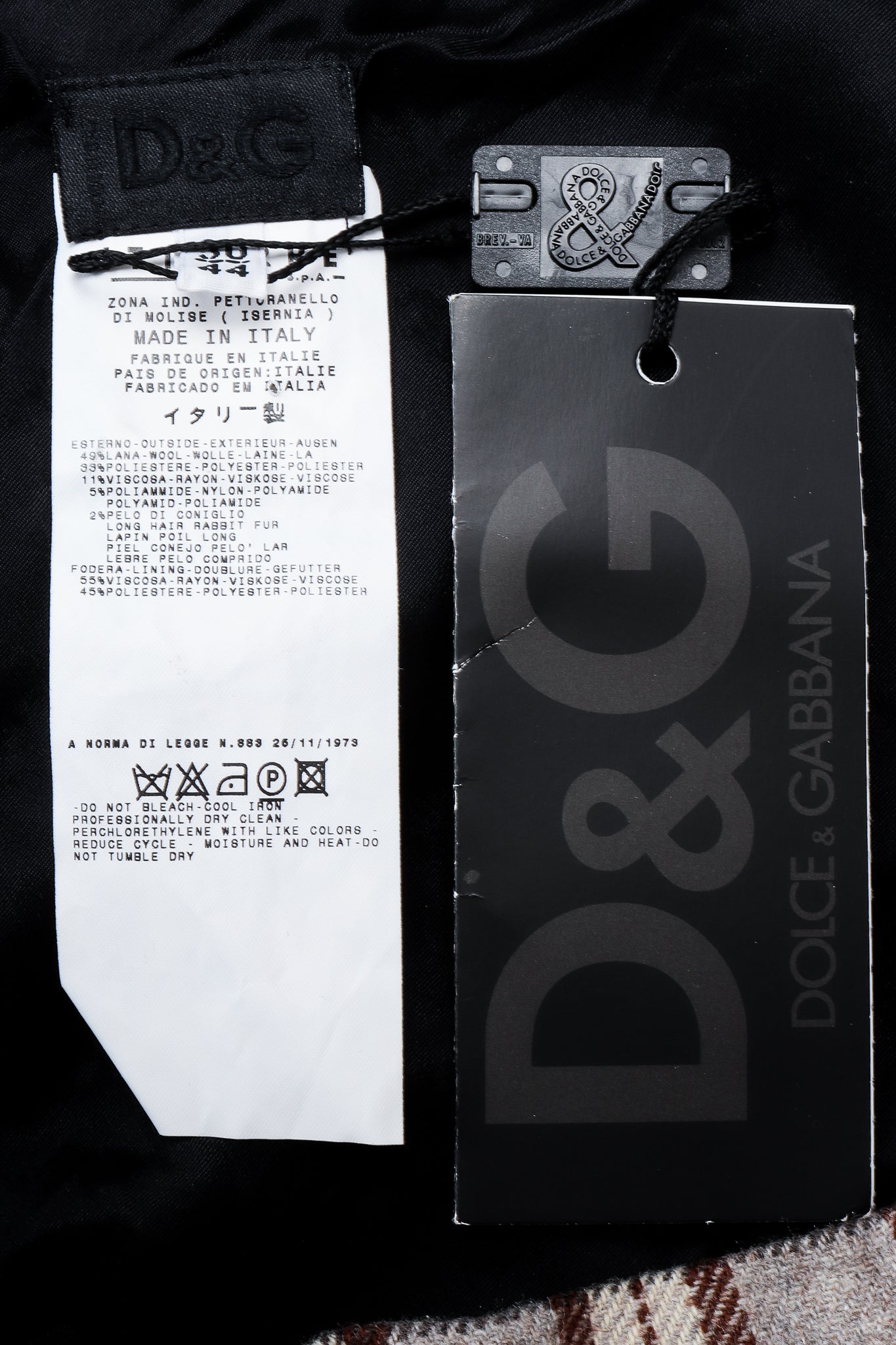 Vintage Dolce & Gabbbana D&G Label & tag on black