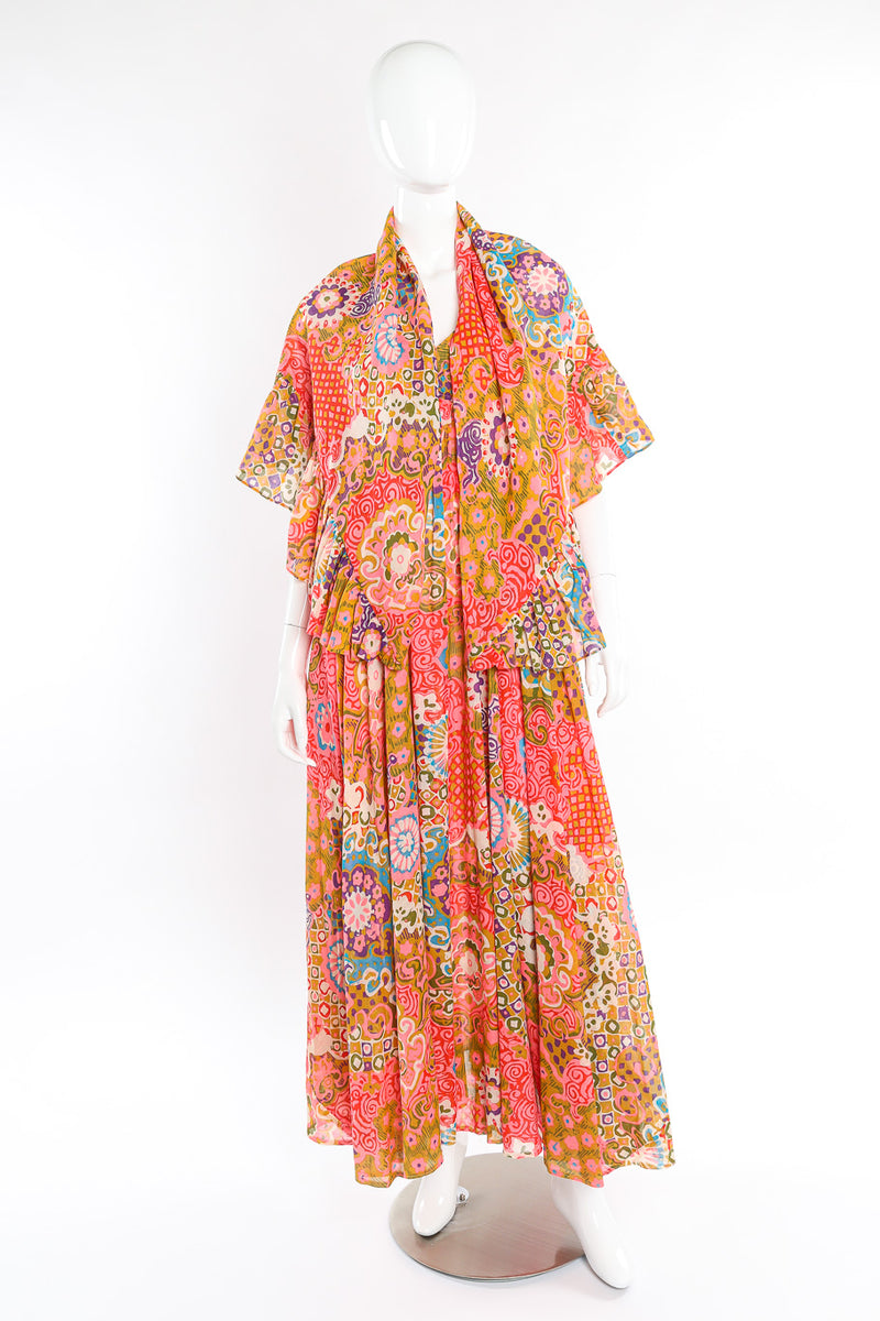 Denise L psychedelic maxi dress with shawl on mannequin @recessla