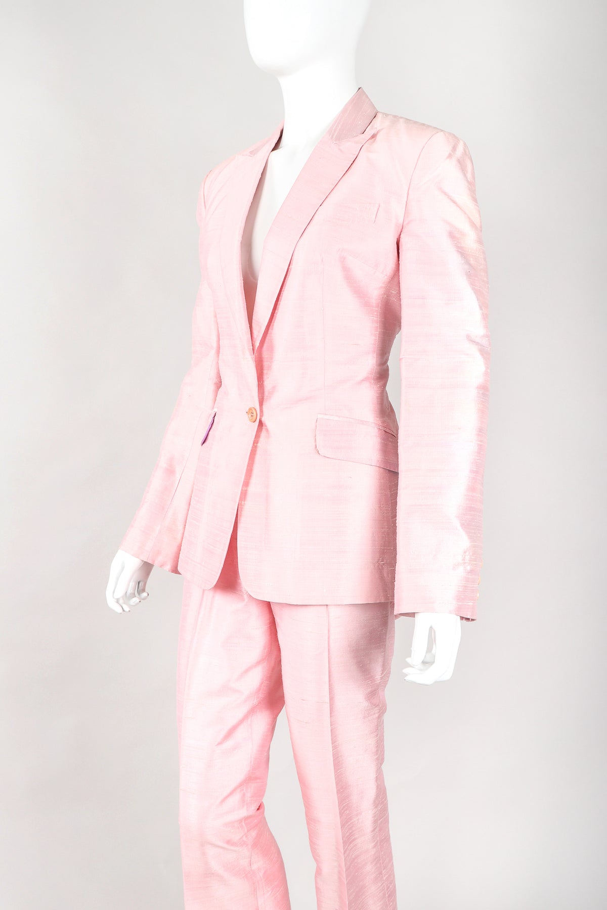 Dolce_and_Gabbana_Pink_Suit_Pa