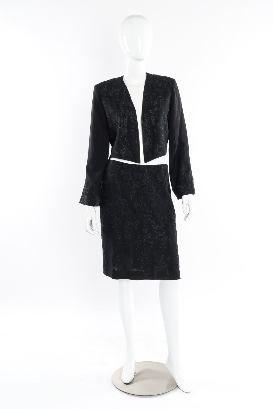 Jacket and skirt set by Donna Karan mannequin full front @recessla