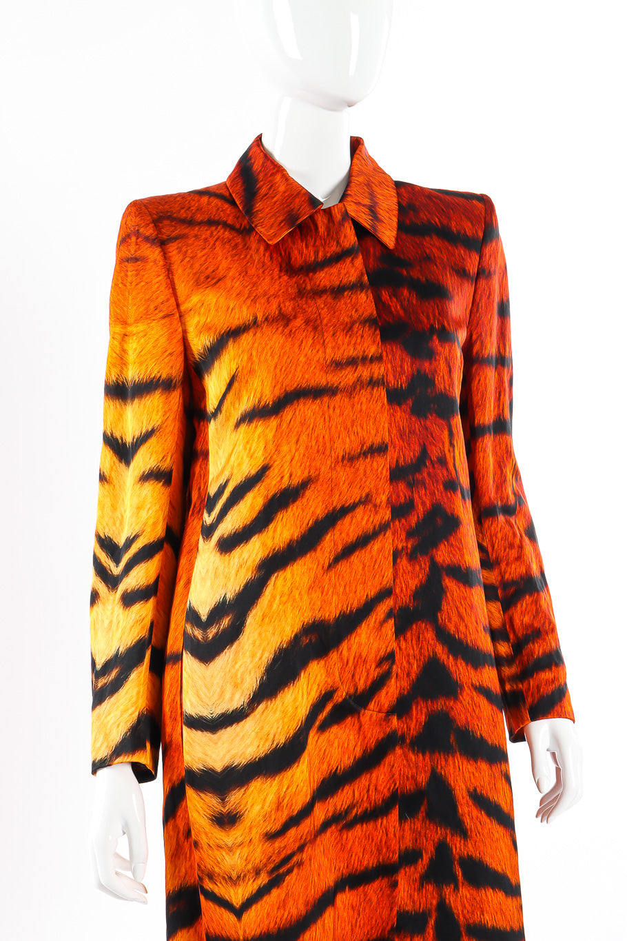 Dries Van Noten tiger duster coat on mannequin @recessla