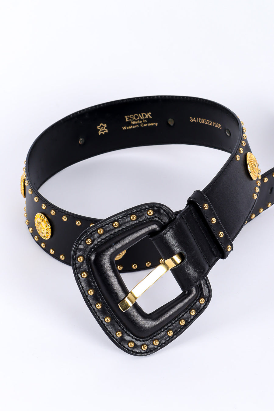 Vintage Escada Black Leather Medallion Stud Belt – Recess display picture 3