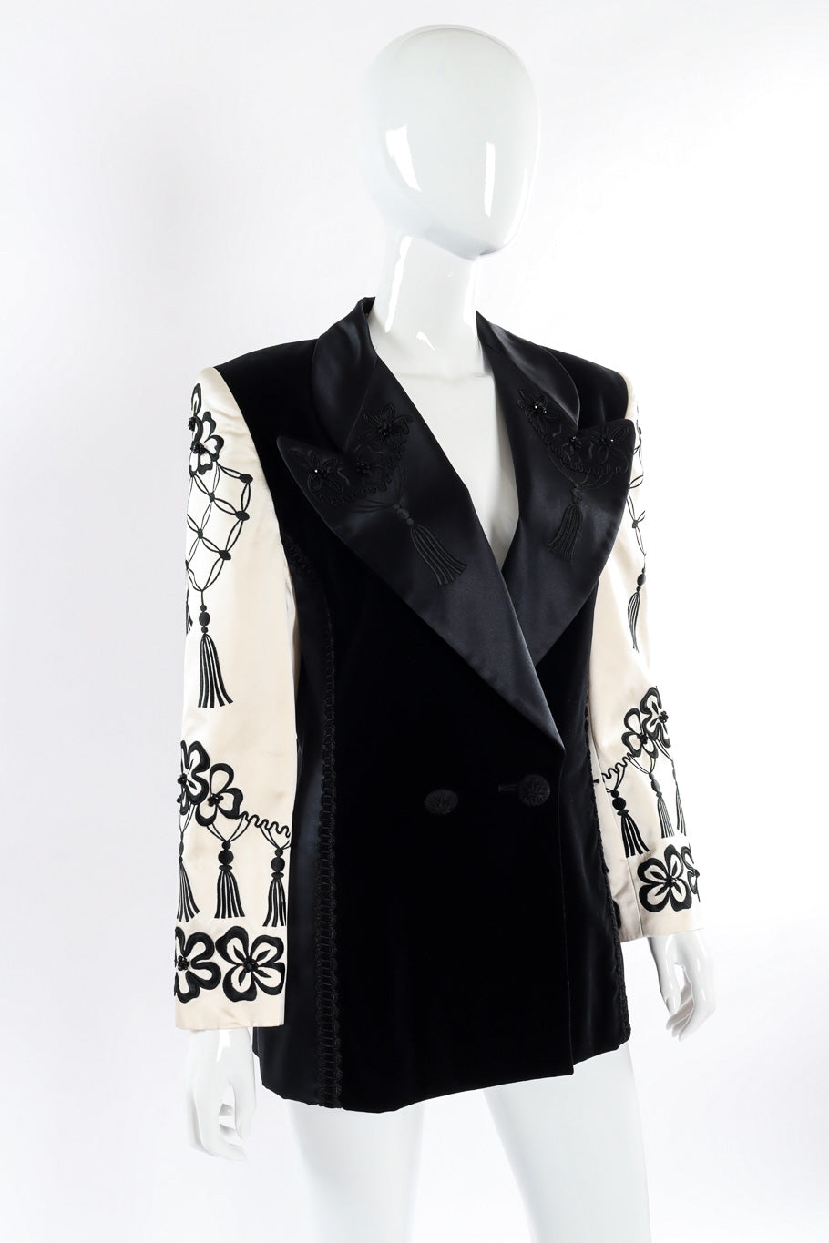 Embroidered longline blazer with contrast sleeves and wide silk lapel by Escada mannequin 3/4 @recessla