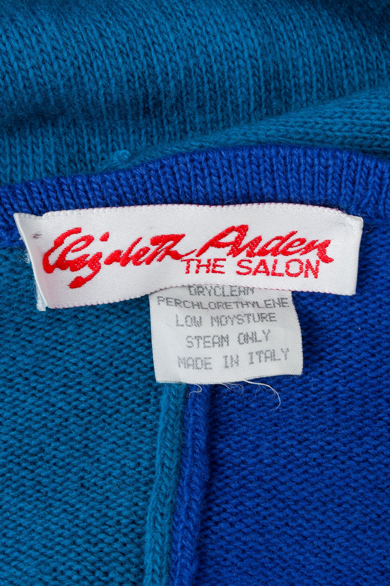 Vintage Elizabeth Arden The Salon Label on Blue
