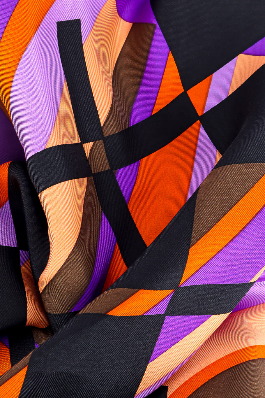 Color Block print scarf by Emanuel Ungaro Fabric Close-up @recessla